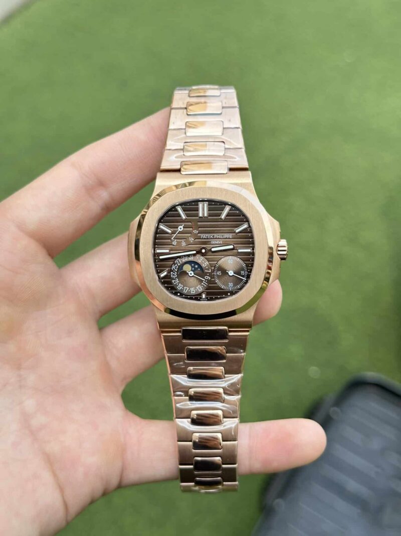 Đồng Hồ Patek Philippe Nautilus 5712/1R Vàng Hồng Mặt Nâu Replica GRF 40mm