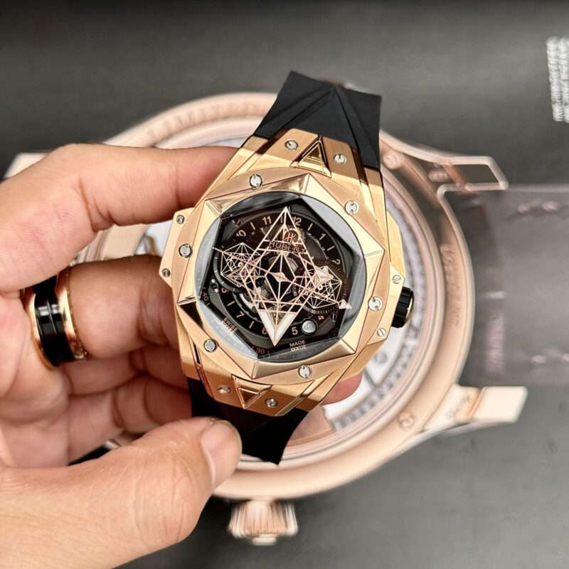 Đồng Hồ Hublot Big Bang Sang Bleu II King Gold Mặt Số Đen