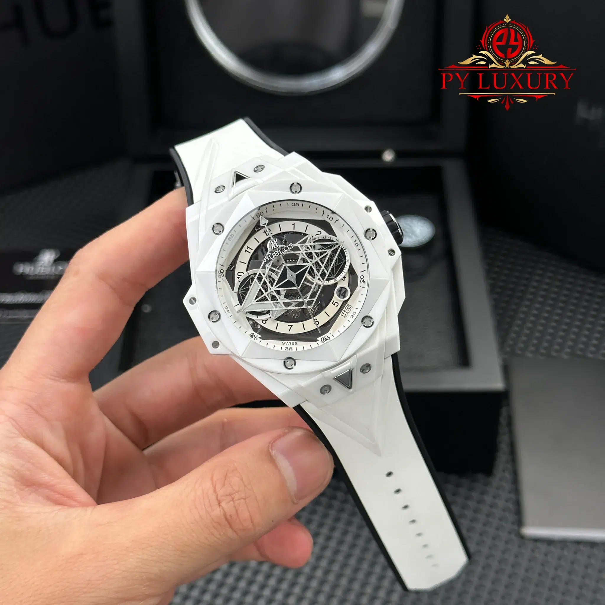 Hublot Big Bang Sang Bleu II White Ceramic Rubber Top Quality Replica - 3