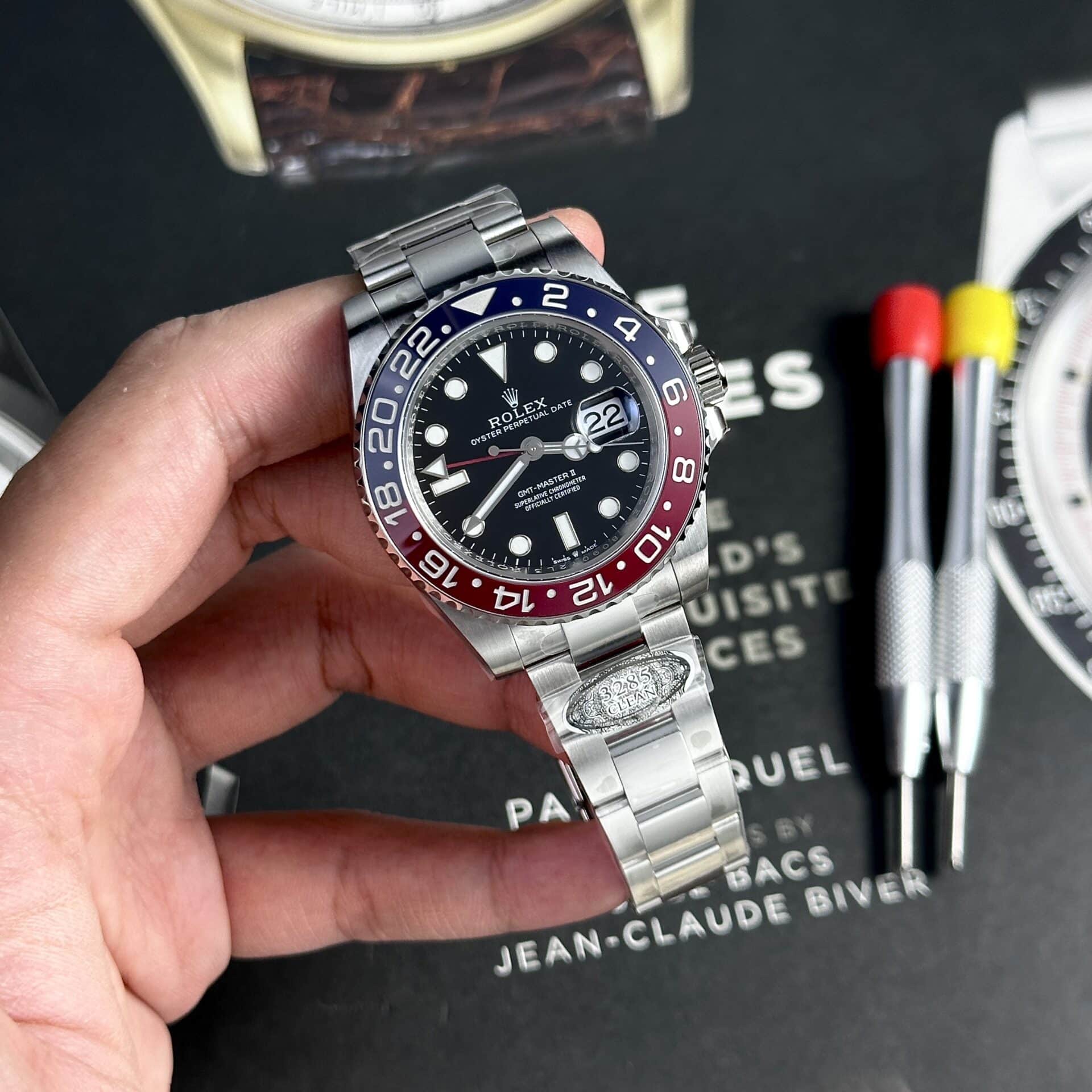 Rolex GMT-Master II 126710BLRO Pepsi Oyster Bracelet Clean Factory V3 Best  Quality Replica 40mm