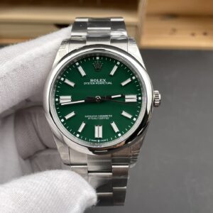 Rolex Oyster Perpetual 41 124300-0005 Green Dial Best Replica VSF