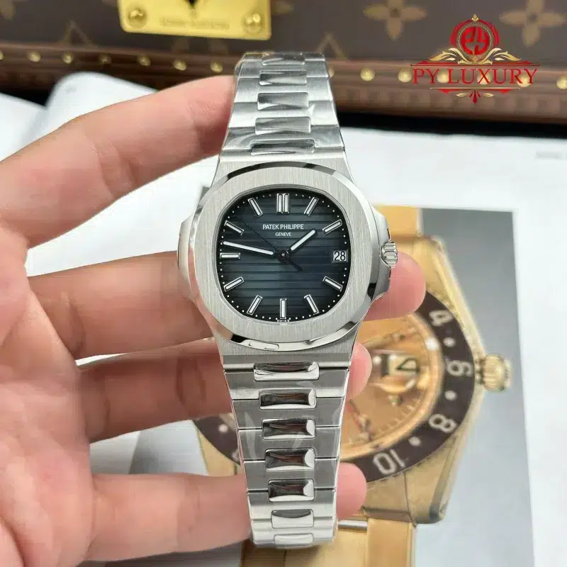 Patek Philippe Nautilus 5711/1A-010 Blue Dial 1:1 Best Replica