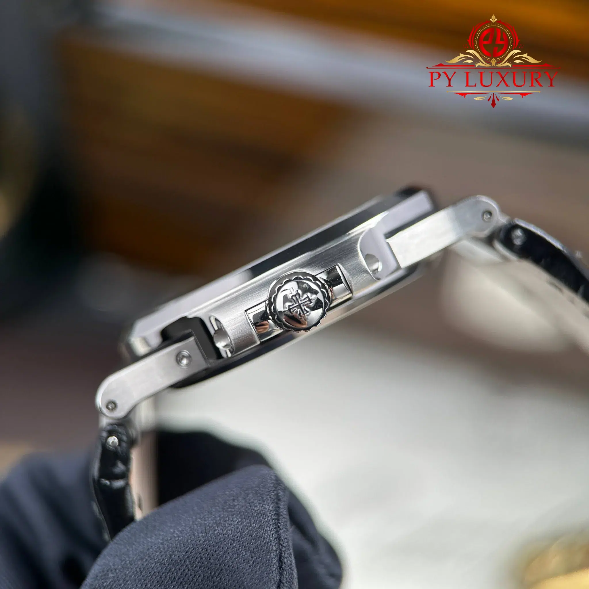 Patek Philippe Nautilus 5712G-001 Grey Dial Leather Strap Best Quality Replica - 10