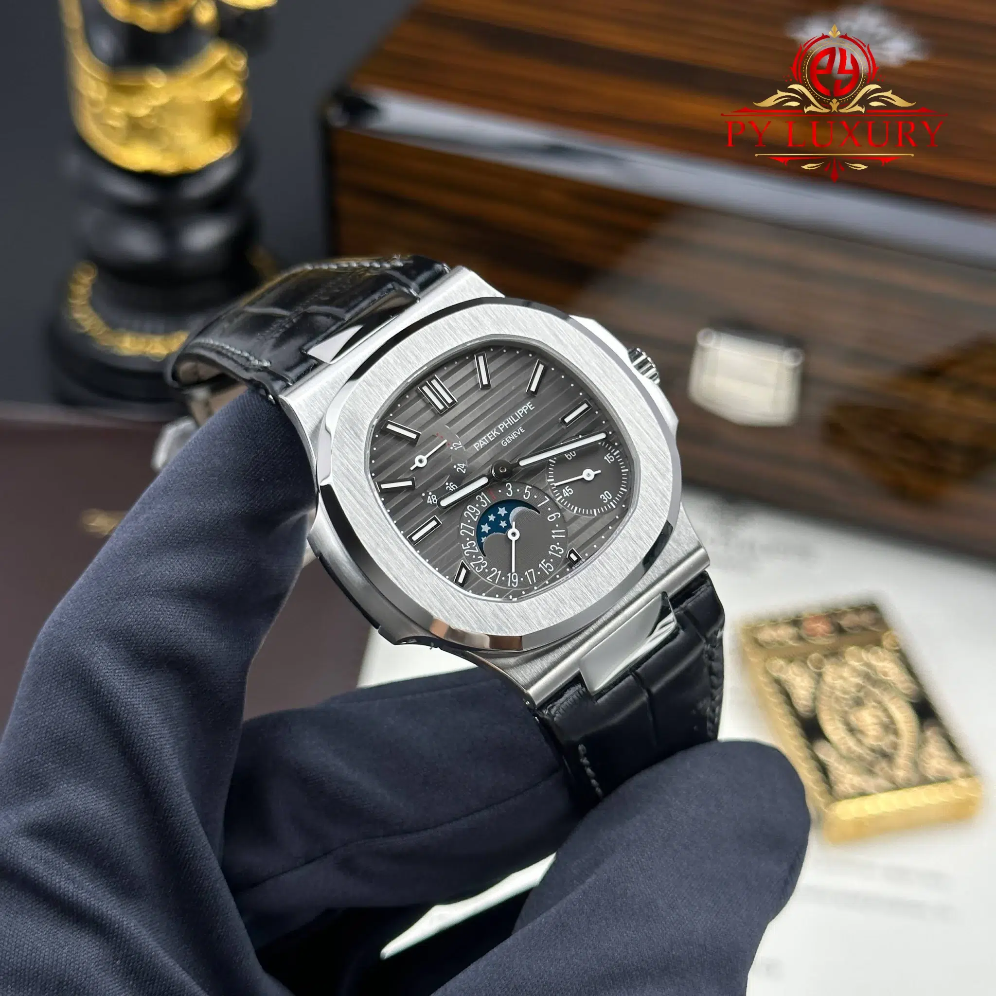 Patek Philippe Nautilus 5712G-001 Grey Dial Leather Strap Best Quality Replica - 2