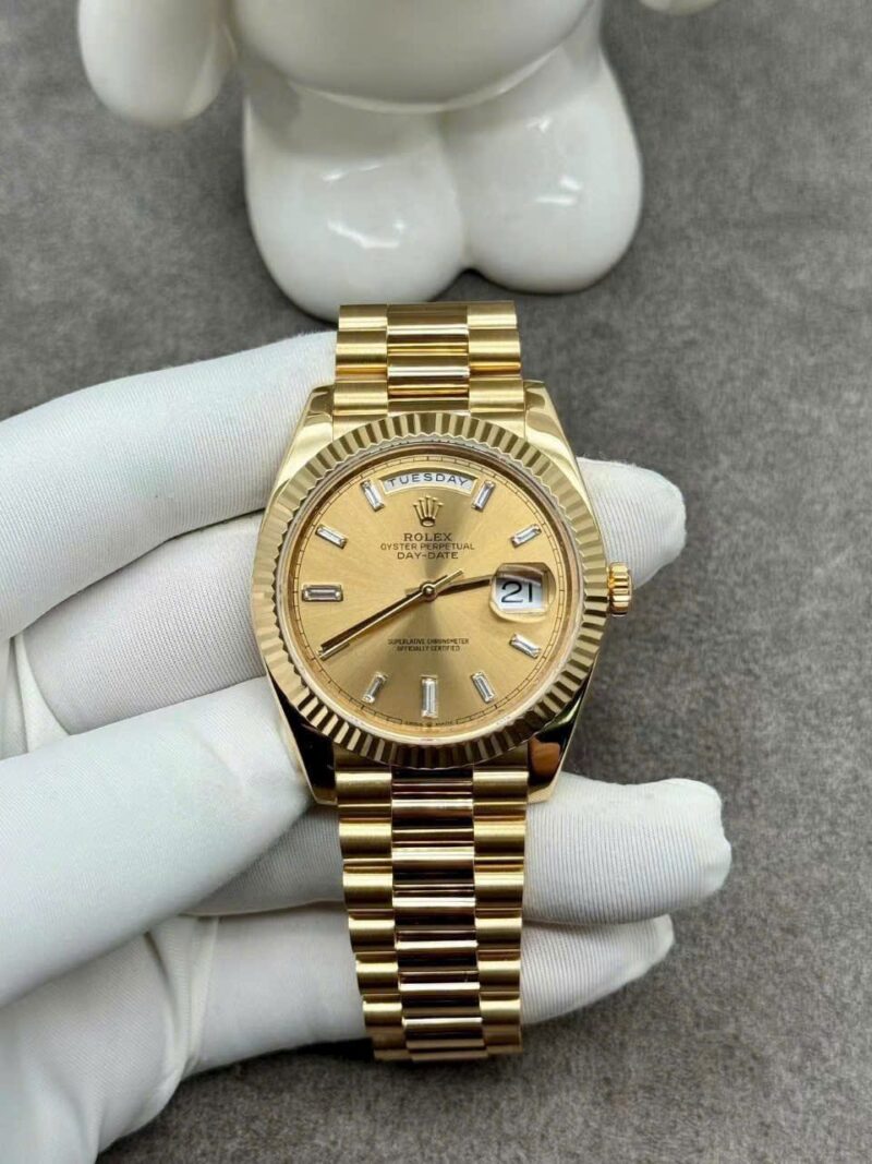 Rolex Day-Date 228238 Champagne Dial 18K Solid Gold CVD Diamonds 40mm