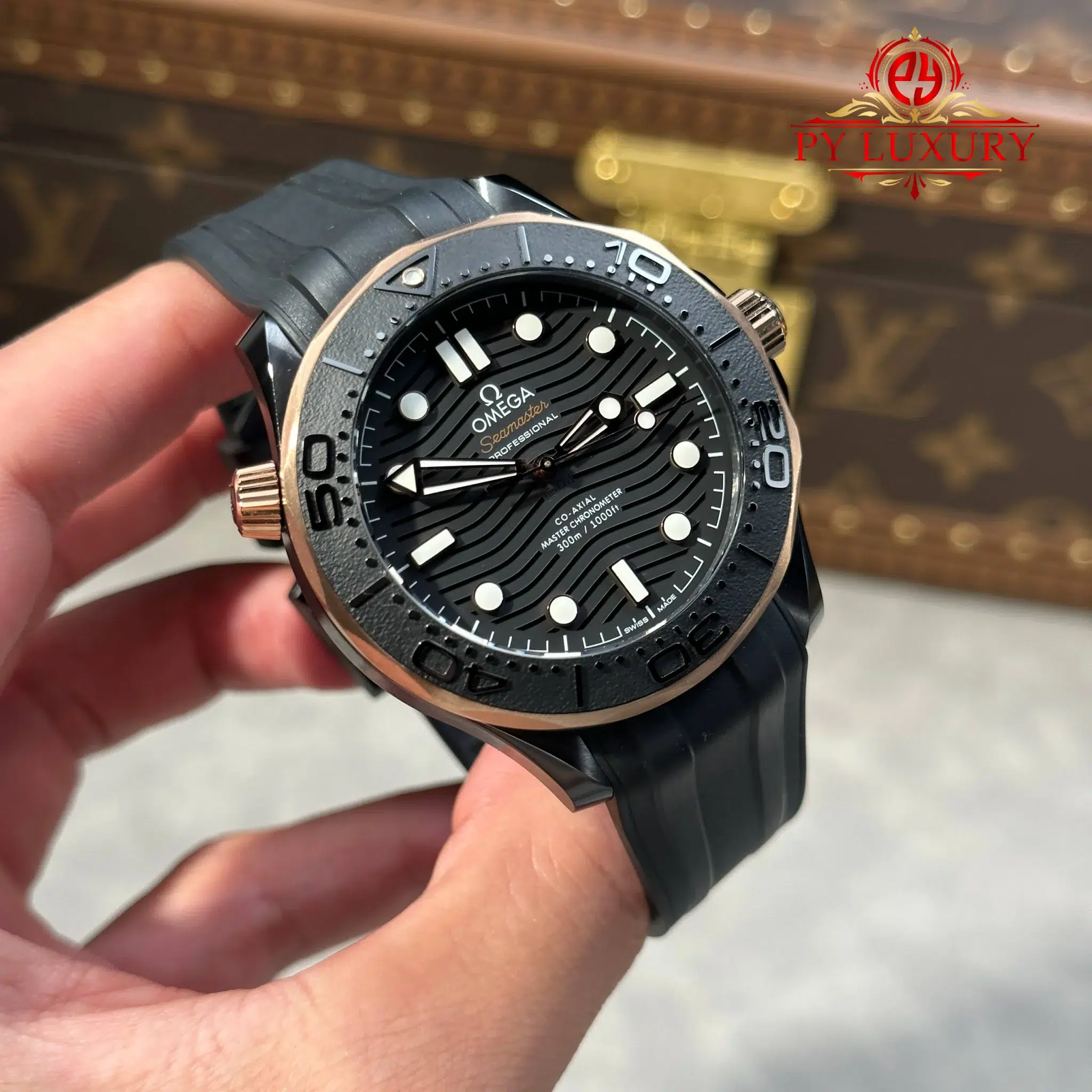 Omega Seamaster Diver 300M Black Ceramic and Sedna Gold Rubber Strap Best Replica VSF - 4