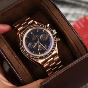 Omega Speedmaster Moonwatch Professional Chronograph Sedna Gold Black Dial Replica 42mm