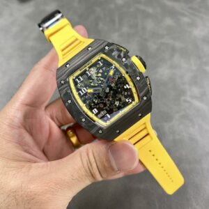 Đồng Hồ Richard Mille RM011 Chronograph Carbon Yellow Storm Replica Cao Nhất KVF