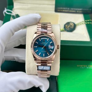 Rolex Day-Date 128235-0085 Blue-Green Diamond-set Dial 158g Best Replica