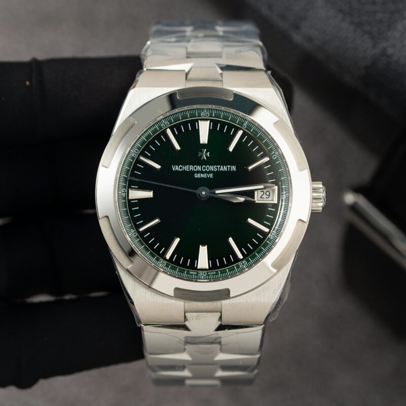 Vacheron Constantin Overseas 4500V Green Dial Best Replica PPF 41mm