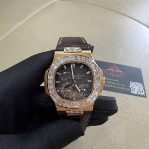 Patek Philippe Nautilus 5724R-001 Pure 18K Solid Gold Custom Baguette Diamonds Crocodile Leather Strap