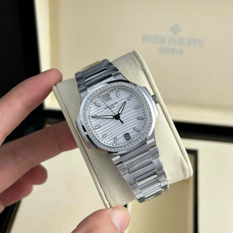 Patek Philippe Nautilus 7118/1200A-010 Steel White Dial Stone-set Bezel Best Clone