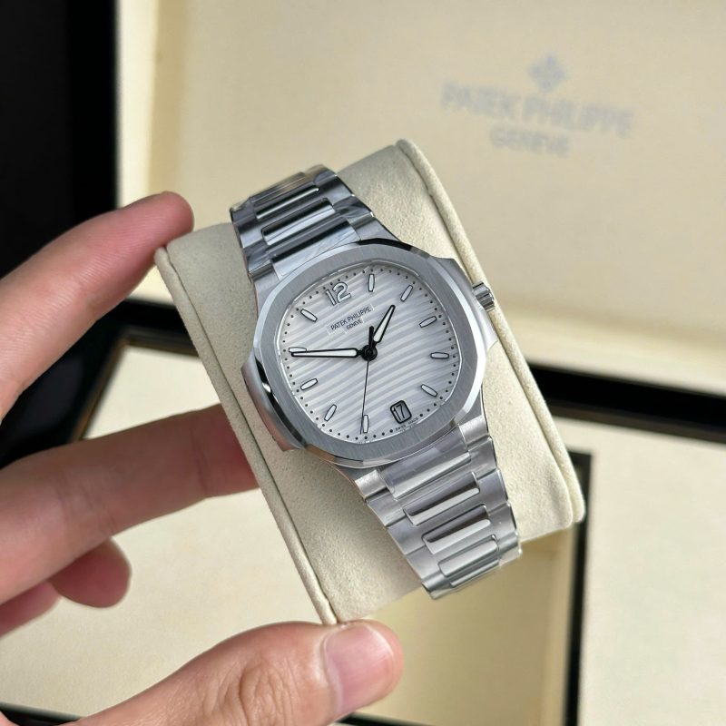 Patek Philippe Nautilus 7118/1A-010 Steel White Dial Best Clone