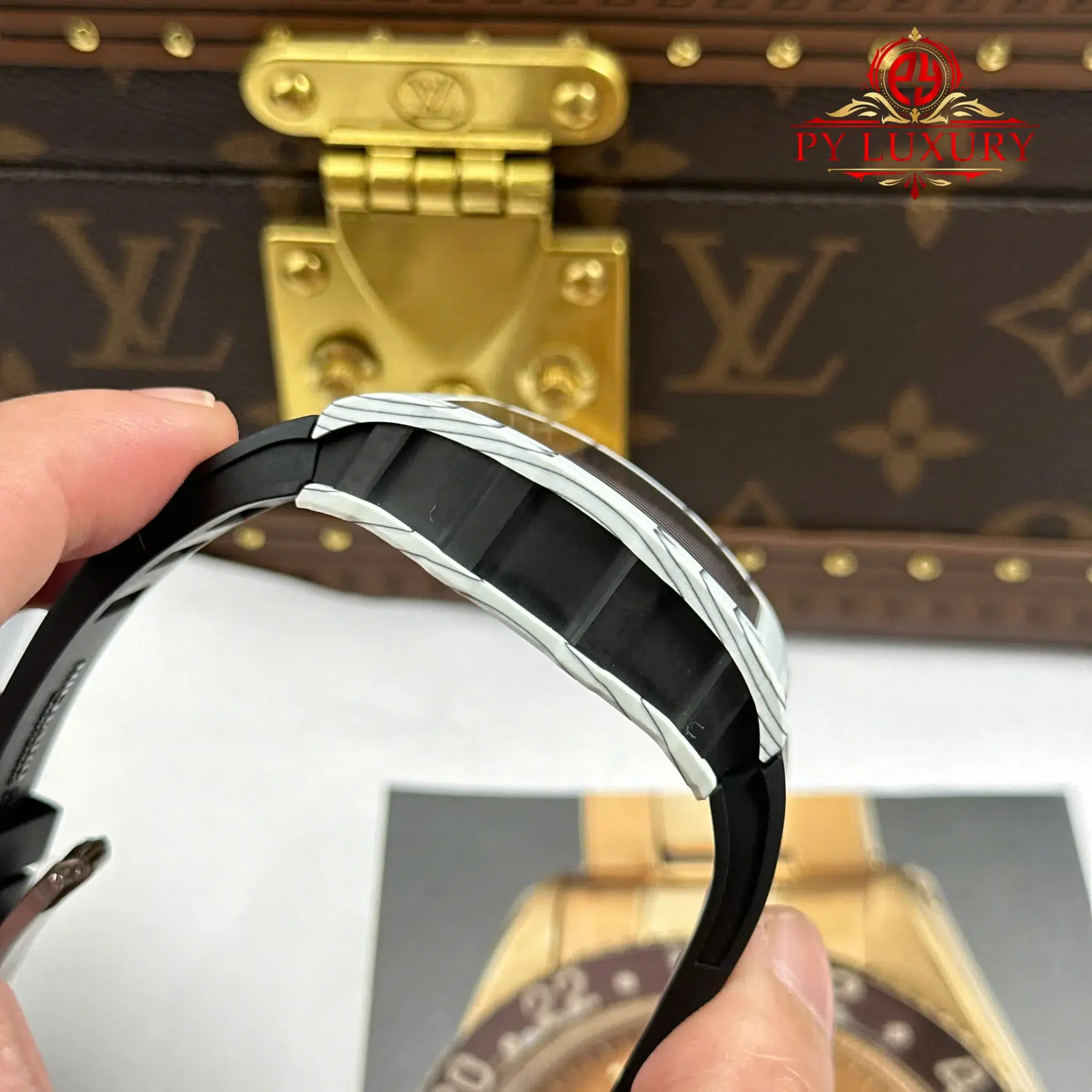 Richard Mille RM35-01 Rafael Nadal White Carbon TPT Limited Edition Super Clone ZF V3 - 12