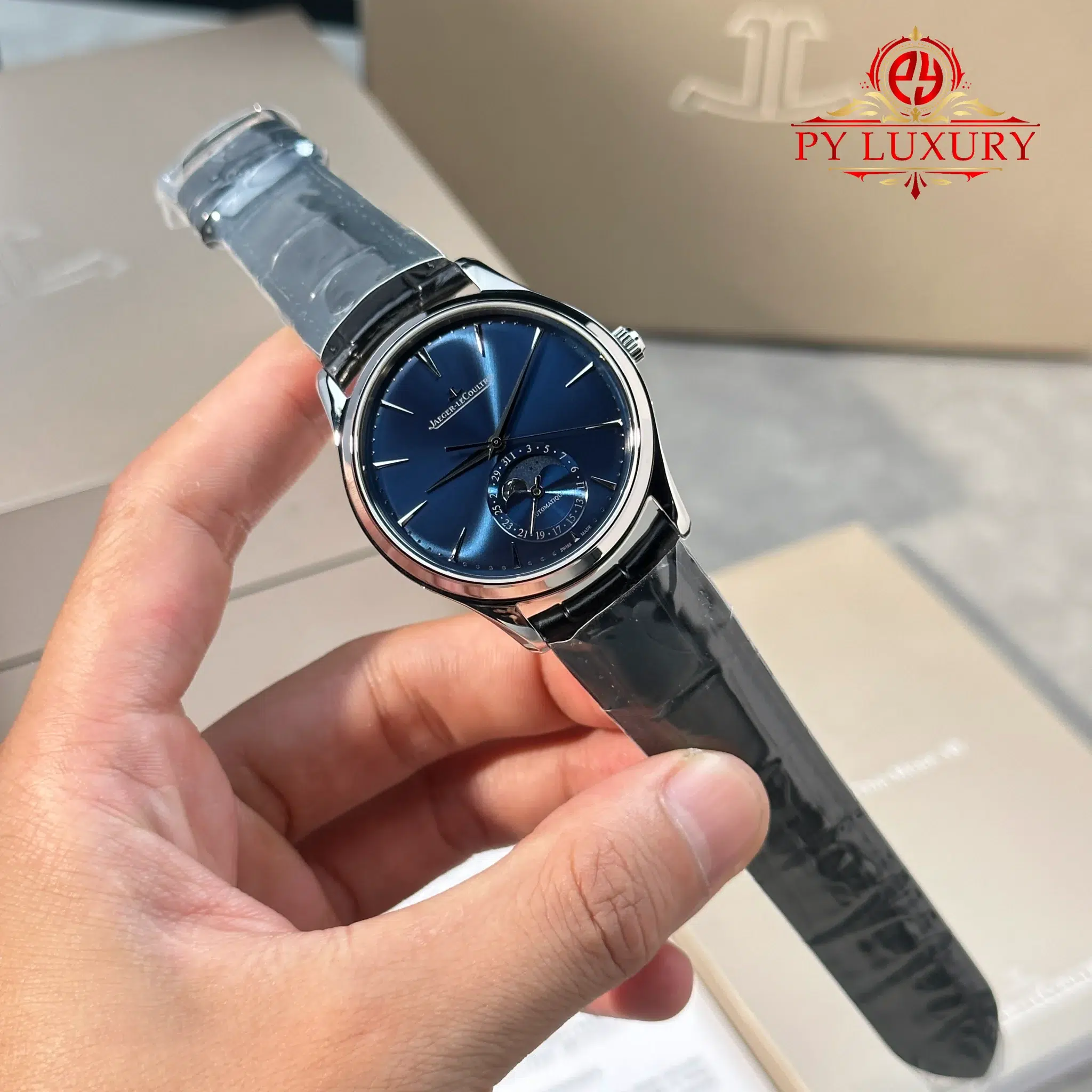 Jaeger-LeCoultre Master Ultra Thin Moon Blue Dial Leather Best Replica 39mm - 2