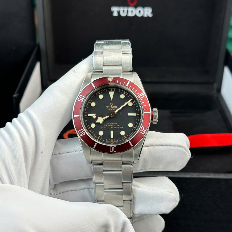 Tudor Heritage Black Bay Black Dial Red Bezel 1:1 Best Clone