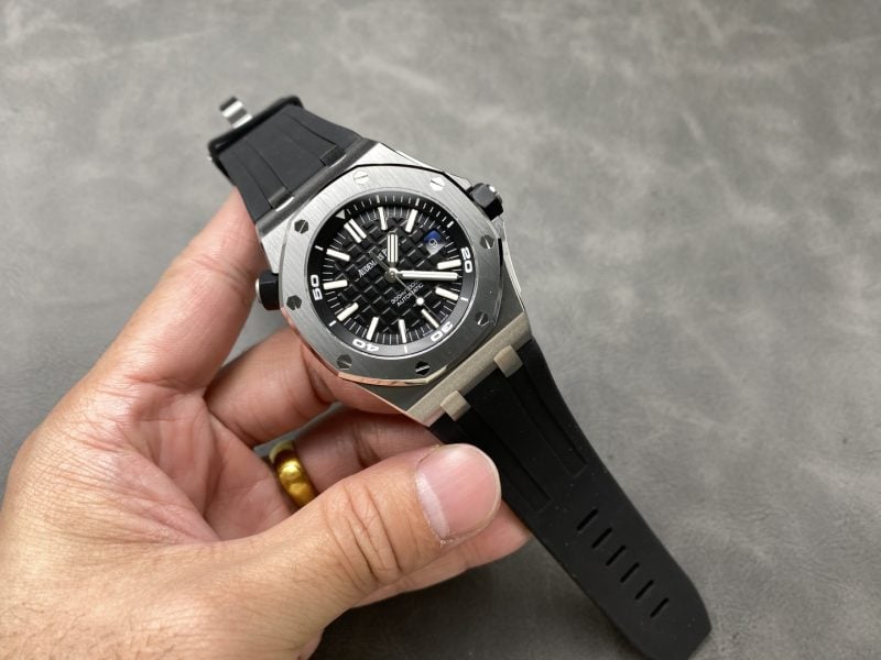 Audemars Piguet Royal Oak Offshore Diver 15710ST Black Dial Rubber Strap 1:1 Best Replica