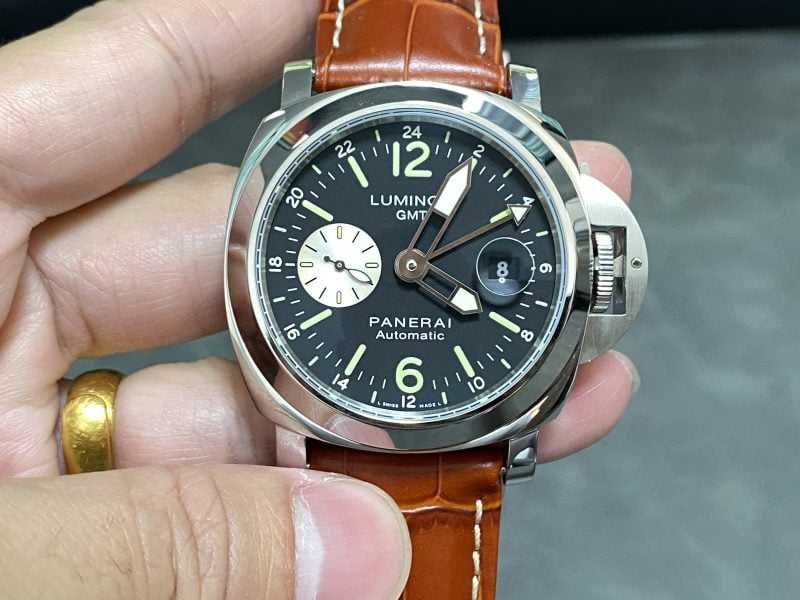 Panerai Luminor GMT Automatic PAM088 Black Dial Leather Strap 1:1 Best Replica