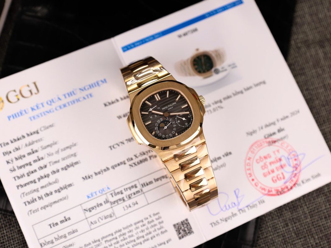 Patek Philippe Nautilus 5712/1R 18K Rose Gold Wrapped 1:1 Replica