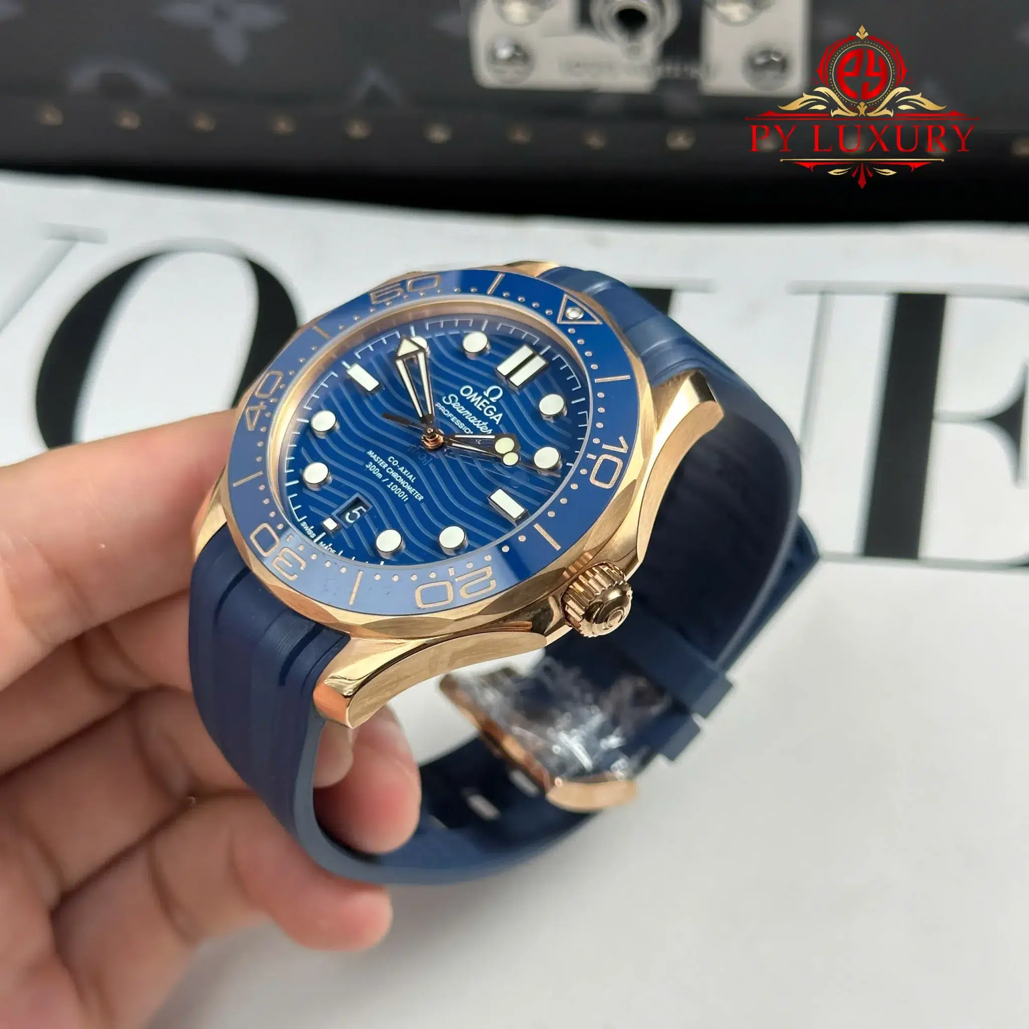 Omega Seamaster Diver 300M Blue Dial Sedna Gold Rubber Strap - 6