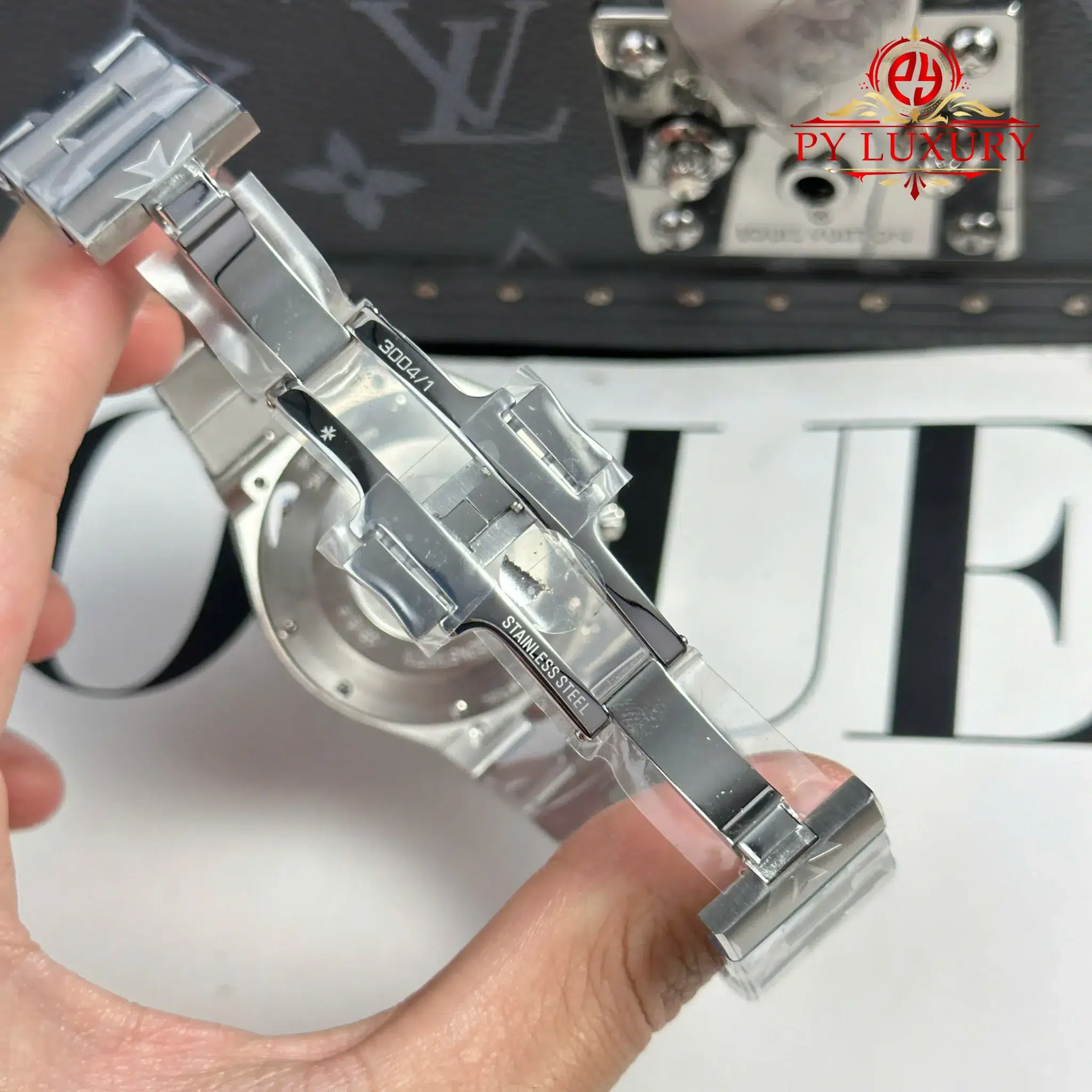 Vacheron Constantin Overseas Dual Time 47450 Silver Dial - 7