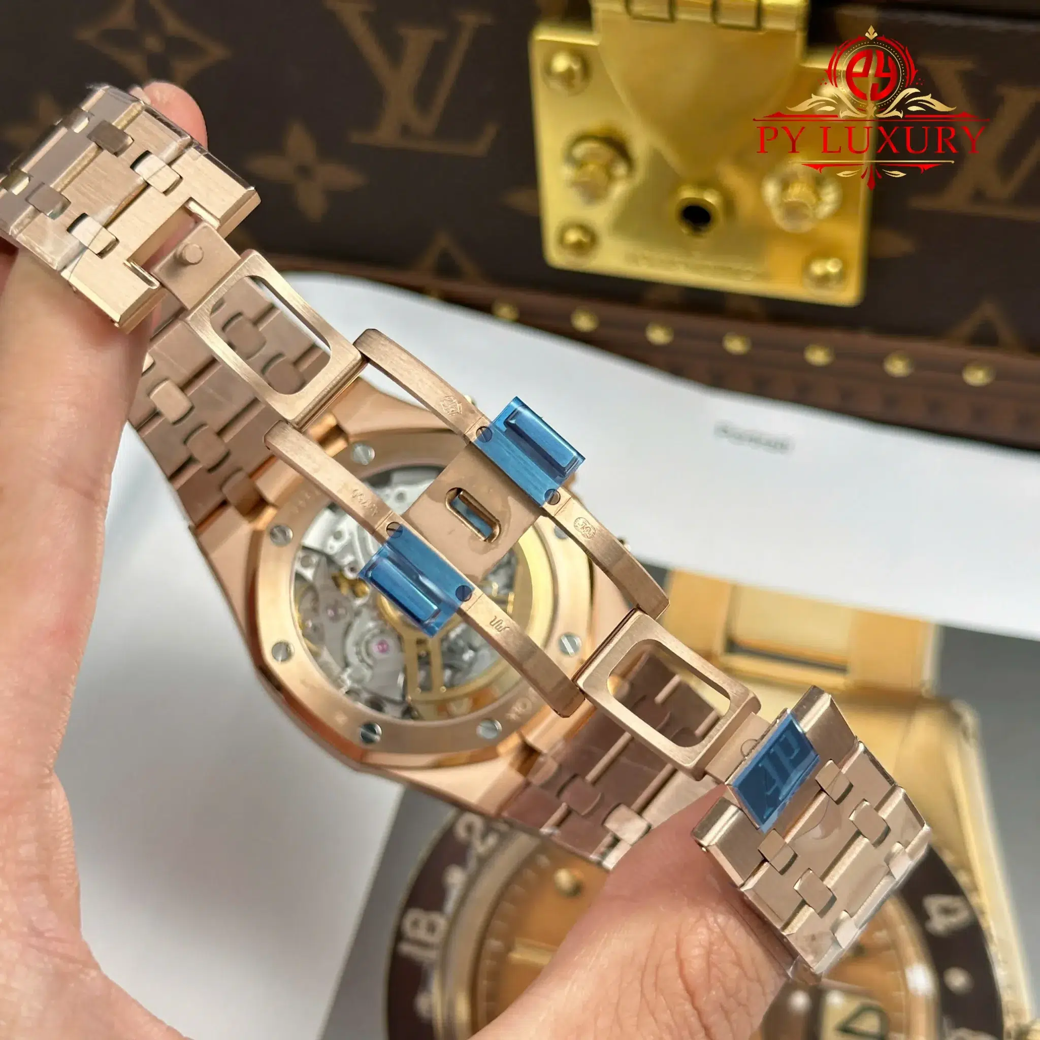 Audemars Piguet Royal Oak 26239OR Chronograph Rose Gold Blue Dial - 10