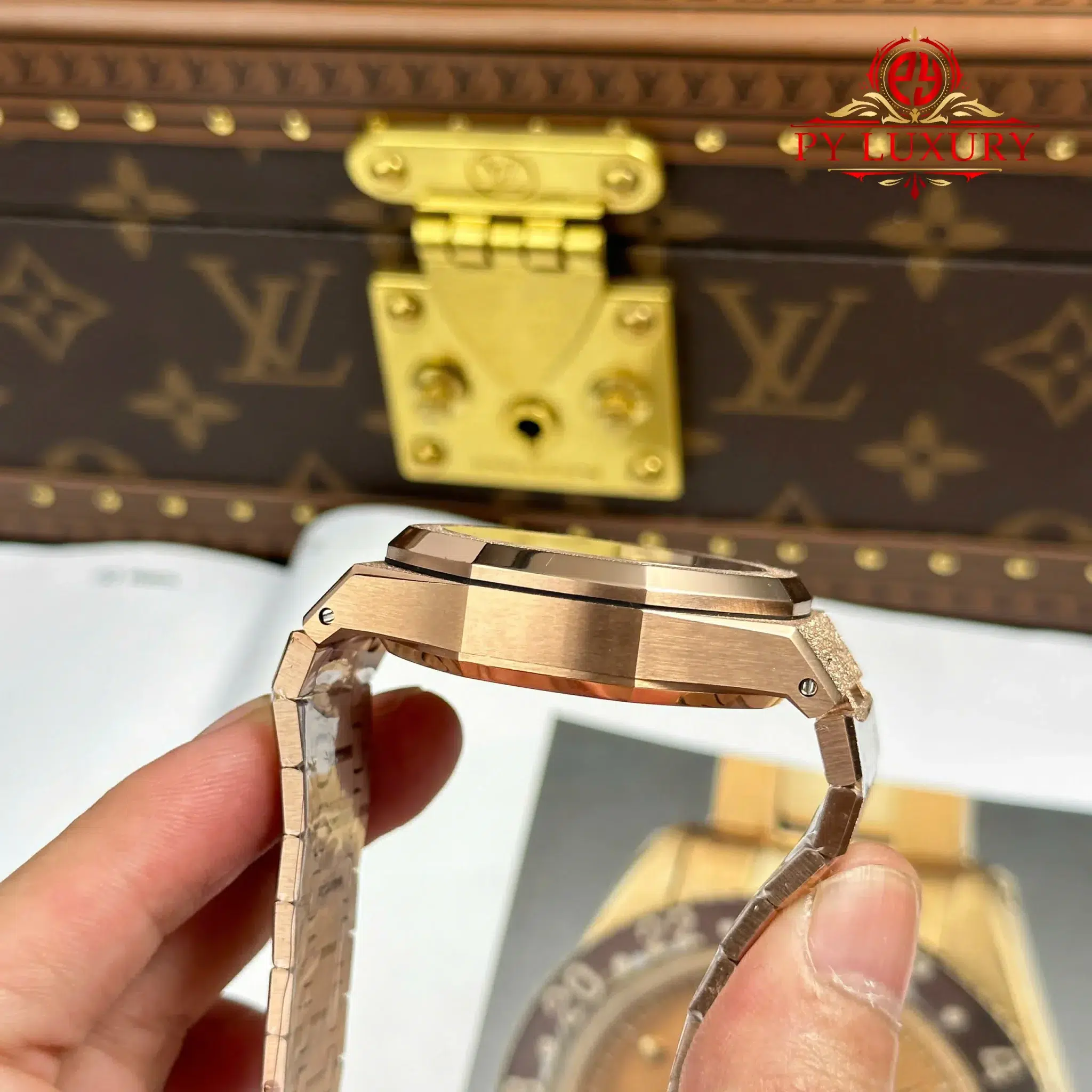 Audemars Piguet Royal Oak Chronograph 26239OR Frosted Rose Gold Blue Dial - 7