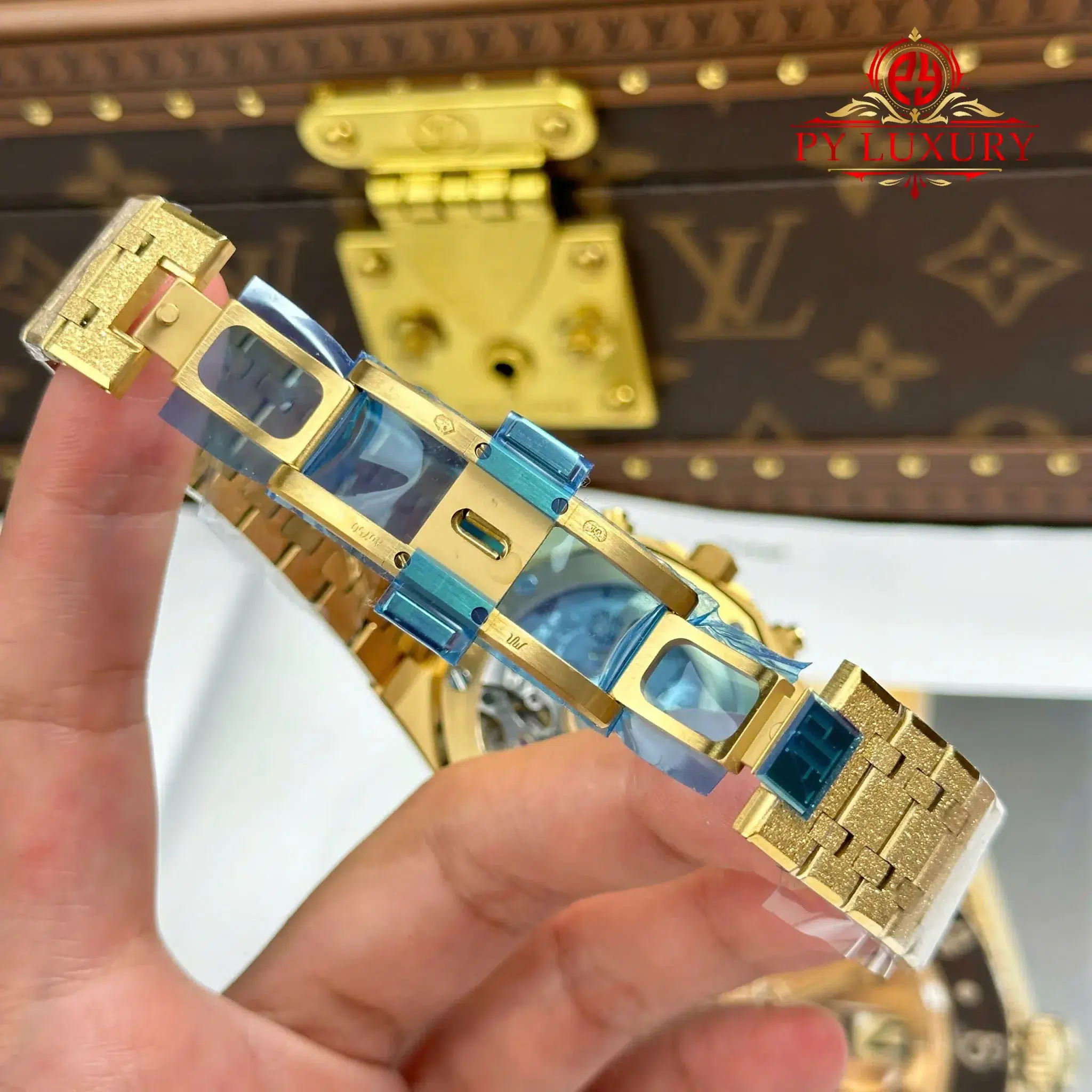 Audemars Piguet Royal Oak Chronograph 26240BA Frosted Yellow Gold Yellow Dial - 7