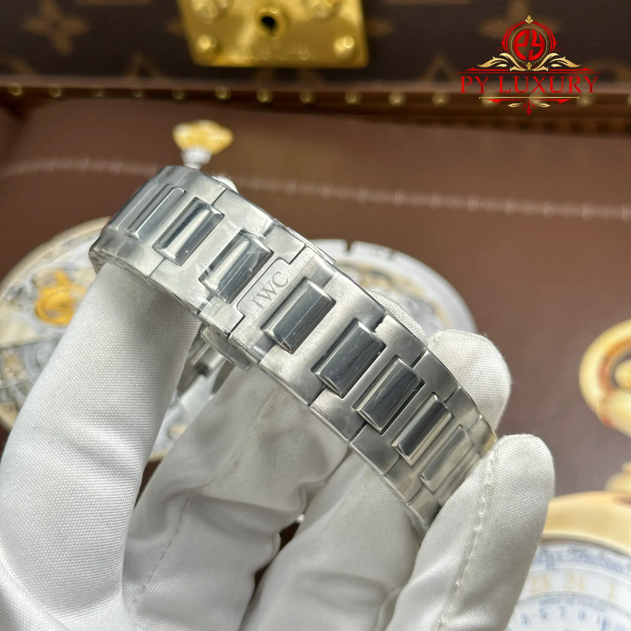 IWC Ingenieur IW328908 Automatic Green Dial - 13