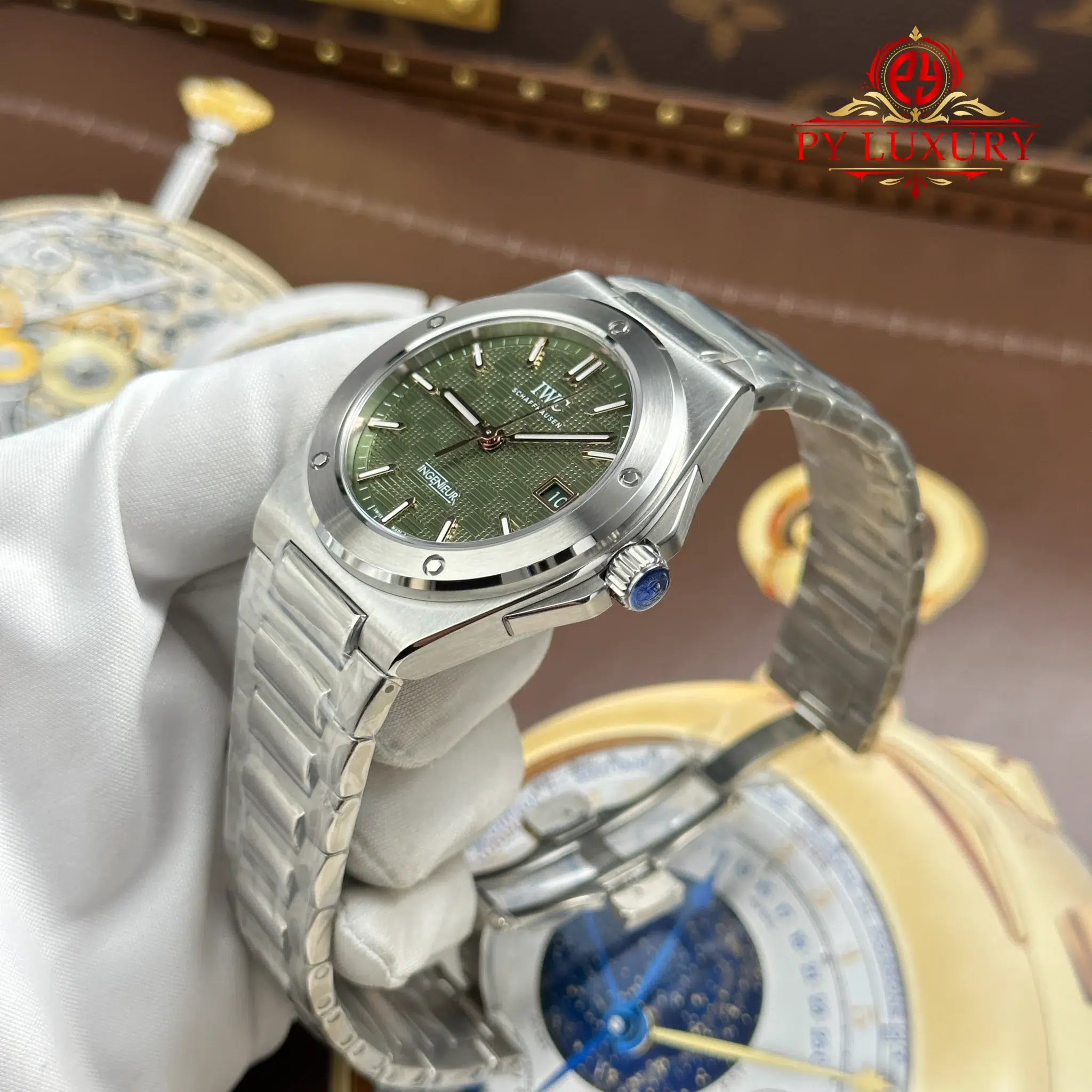 IWC Ingenieur IW328908 Automatic Green Dial - 3