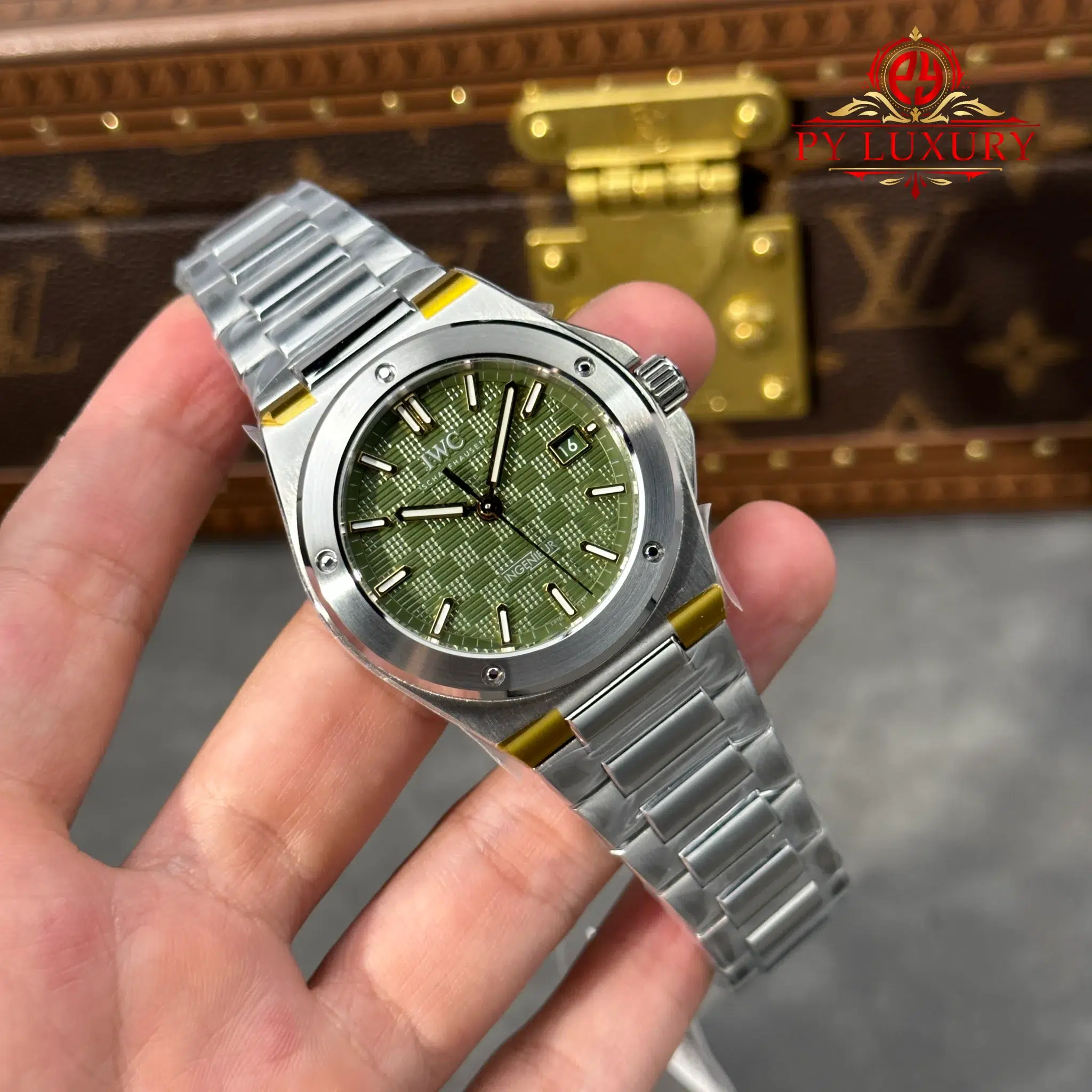 IWC Ingenieur IW328908 Automatic Green Dial Best Replica V7 Factory 40mm - 2