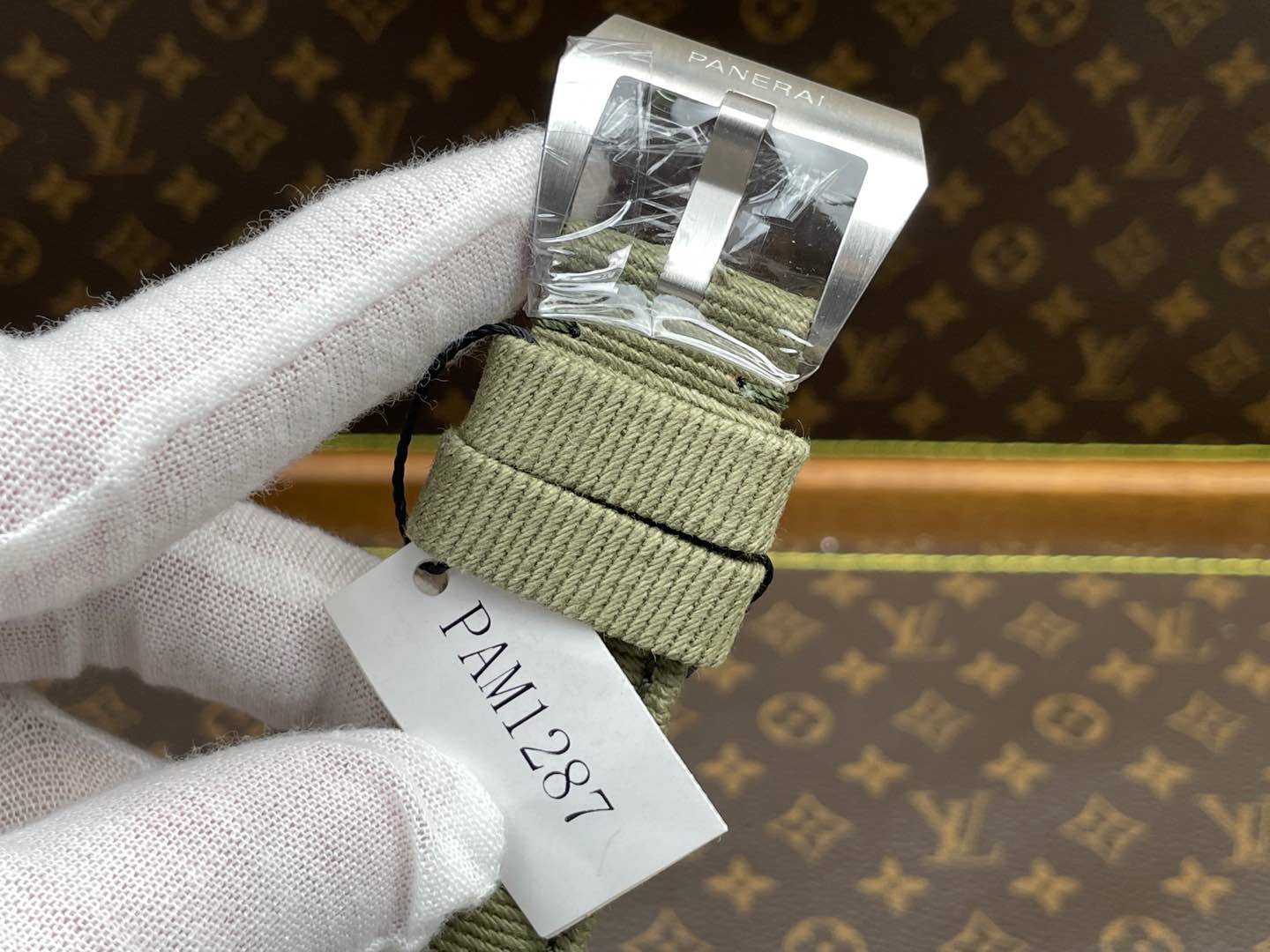 Panerai Submersible QuarantaQuattro Verde Smeraldo PAM1287 Green Dial - 8