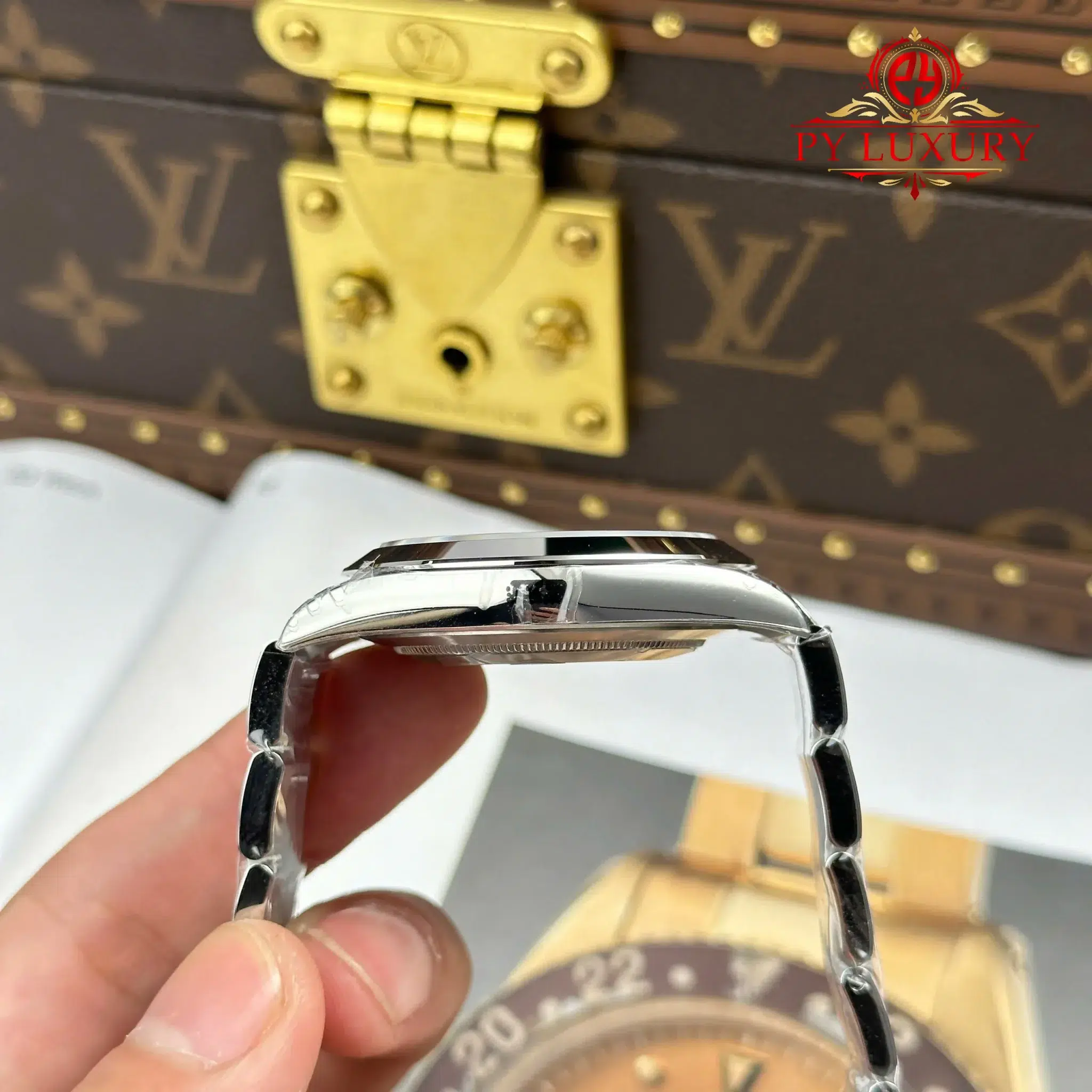 Rolex Datejust 126300 Grey Luminous Dial Smooth Bezel Oyster Bracelet - 12