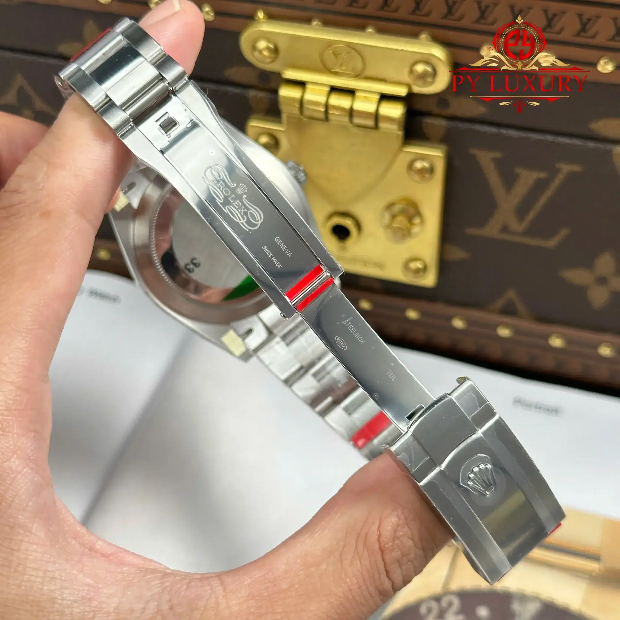 Rolex Datejust 126300 Grey Luminous Dial Smooth Bezel Oyster Bracelet - 4