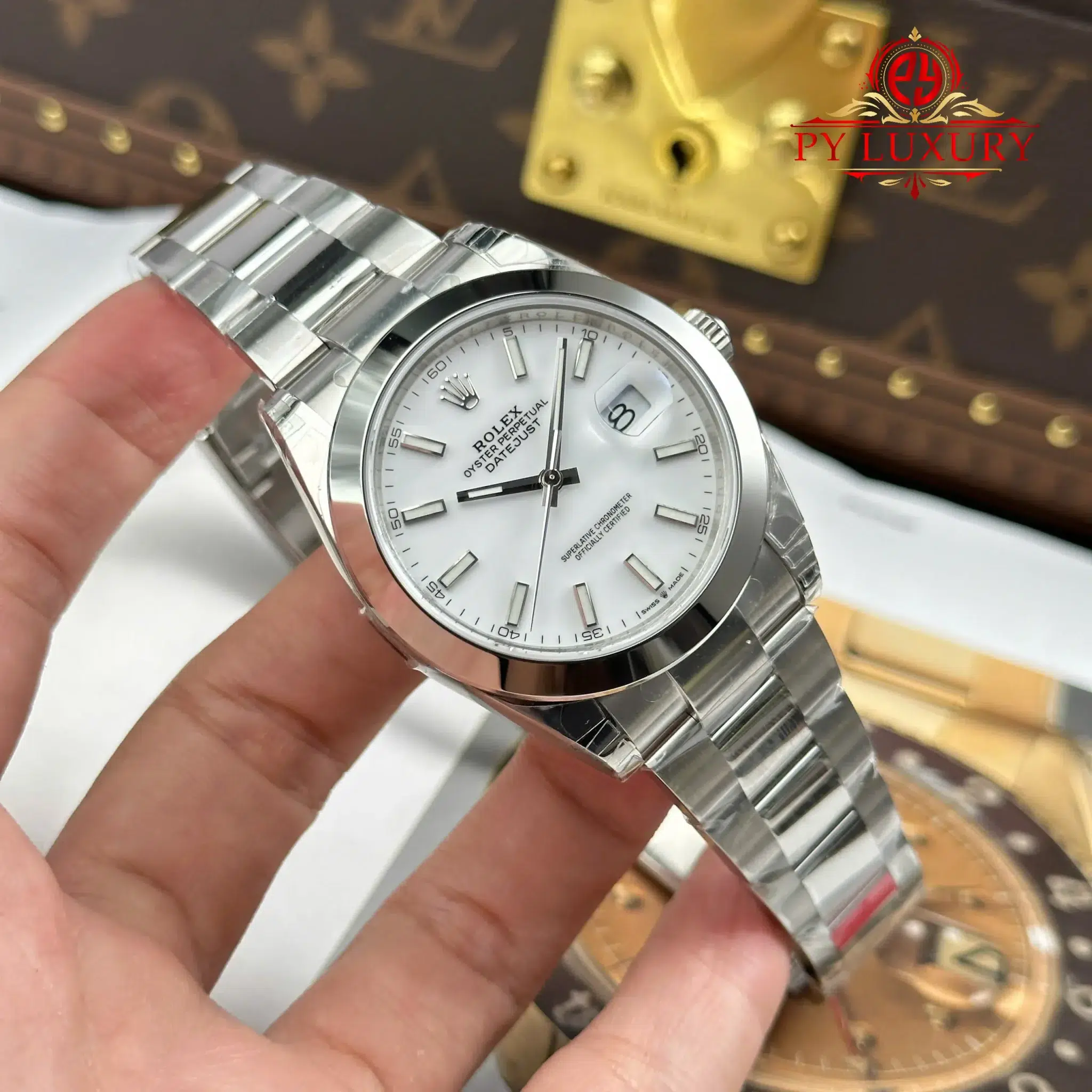 Rolex Datejust 126300 White Luminous Dial Smooth Bezel Oyster Bracelet - 5