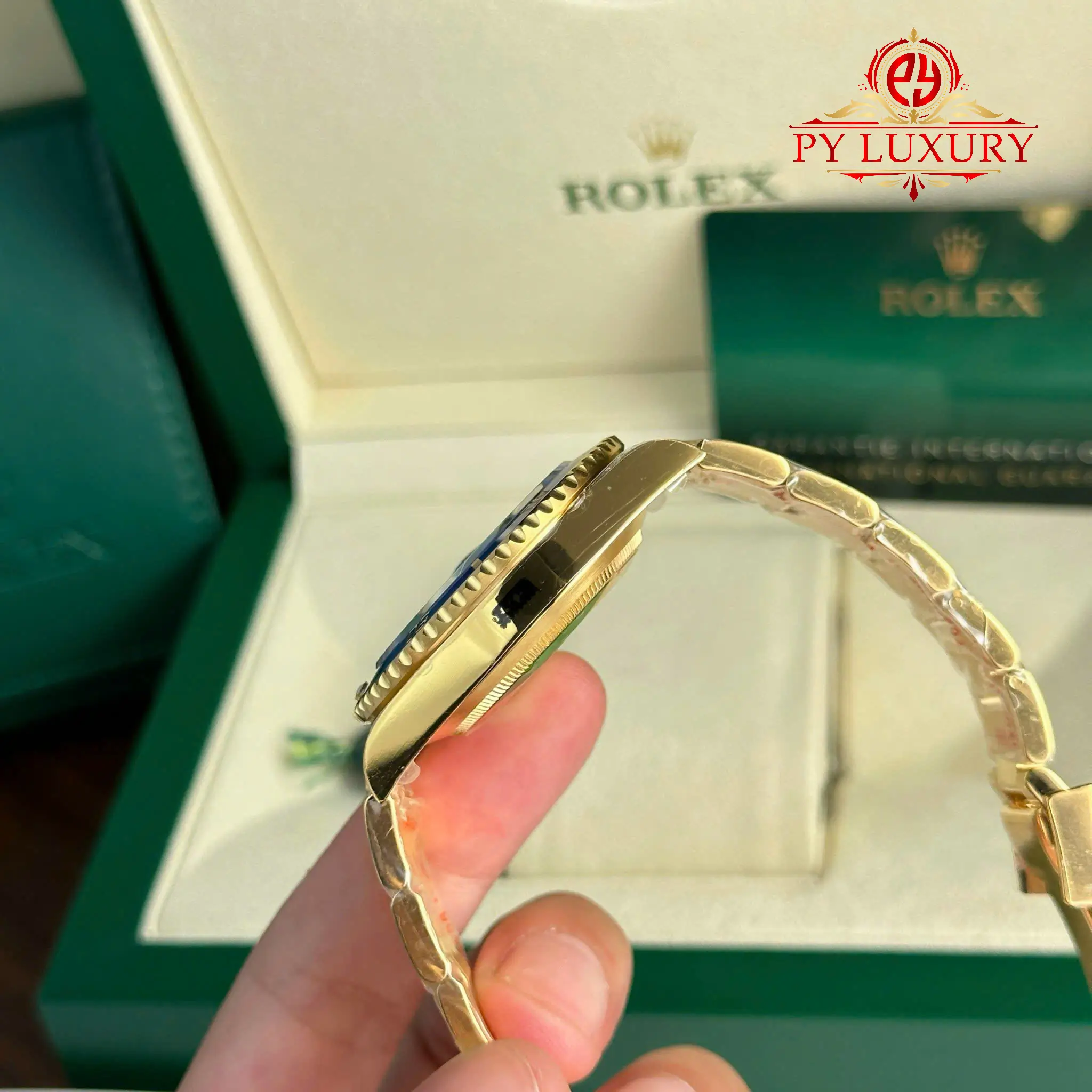 Rolex Submariner Date 126618LB Yellow Gold Blue Dial - 4