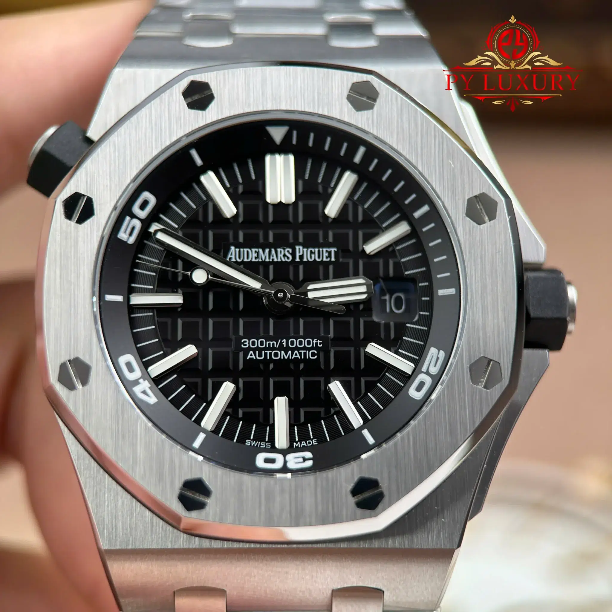Audemars Piguet Royal Oak Offshore Diver 15710ST Steel Bracelet Black Dial - 3