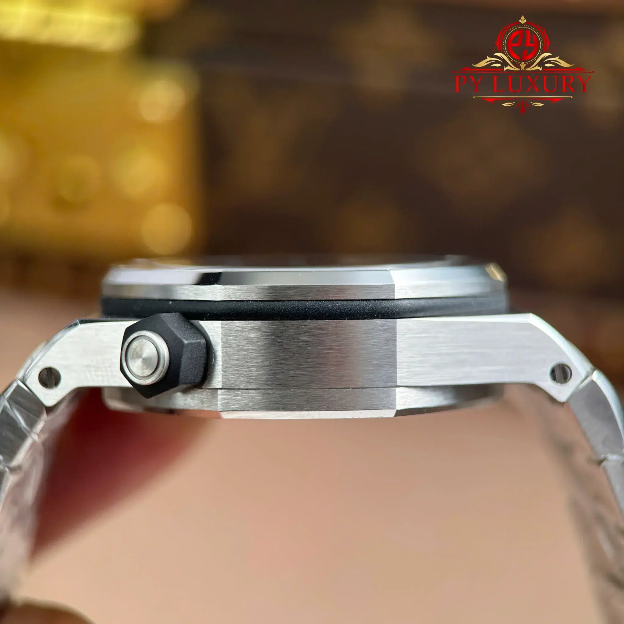 Audemars Piguet Royal Oak Offshore Diver 15710ST Steel Bracelet Black Dial - 9