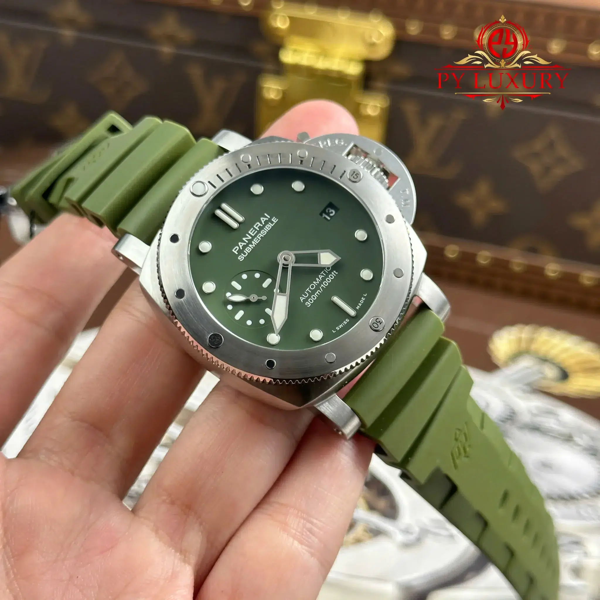 Panerai Luminor Submersible PAM1055 Verde Militare Limited - 10