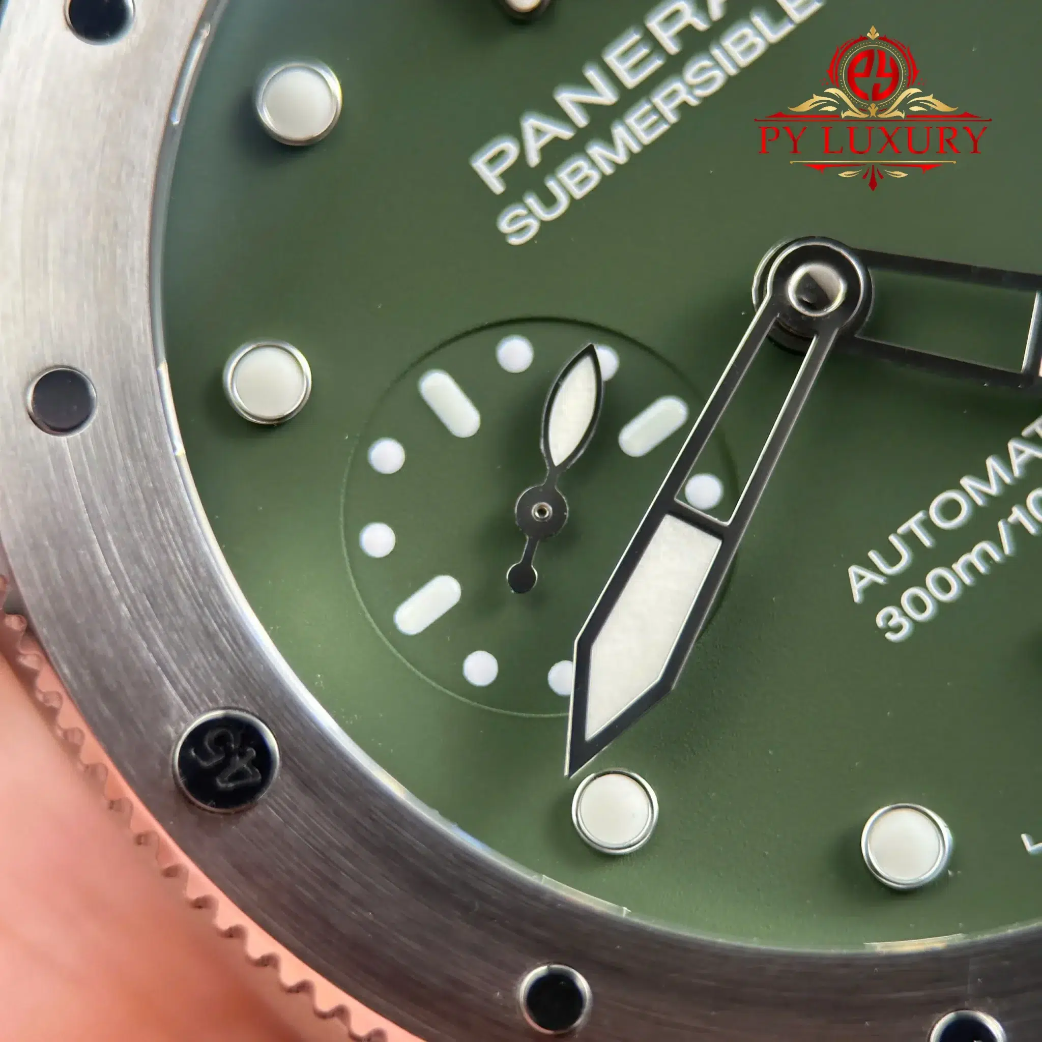 Panerai Luminor Submersible PAM1055 Verde Militare Limited - 9