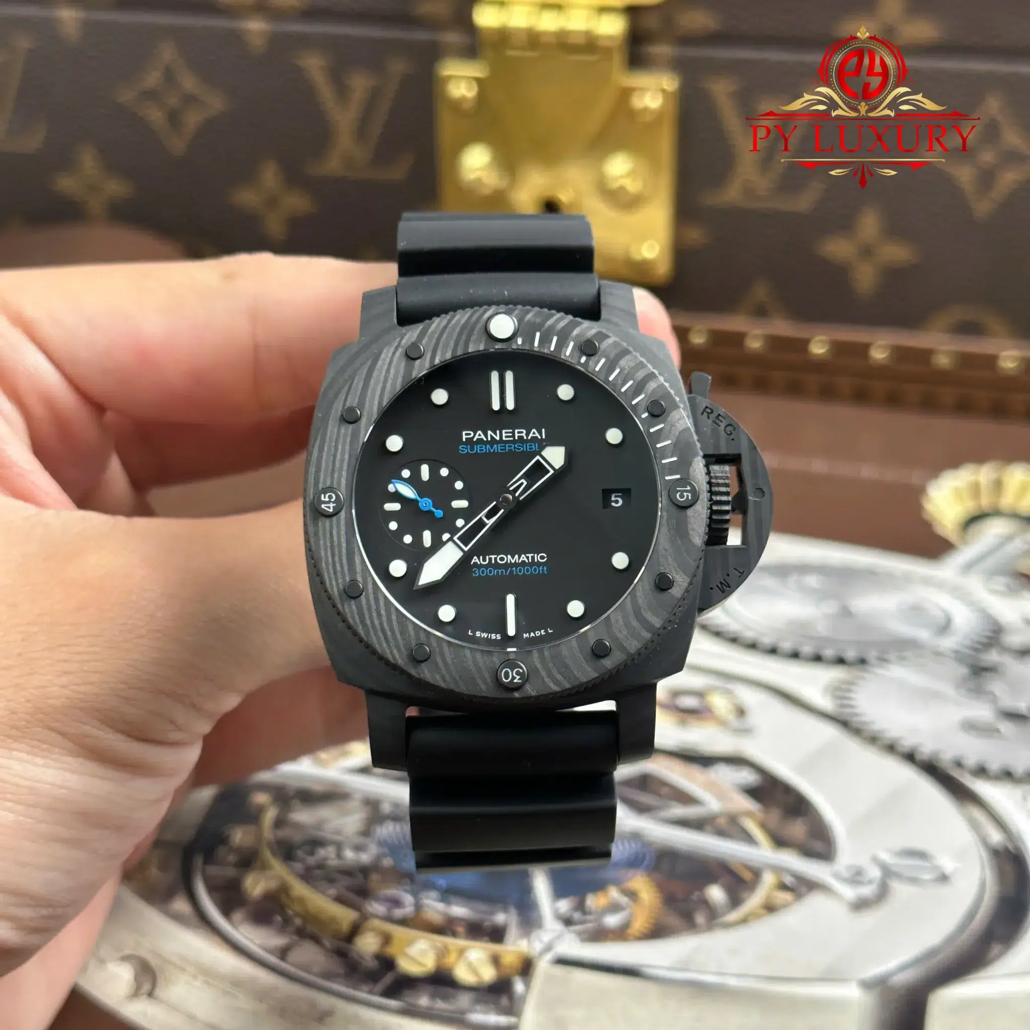 Panerai Submersible Carbotech™ PAM2231 Black Dial Rubber Band - 6 Panerai Submersible Carbotech™ PAM2231 Black Dial Rubber Band 1:1 Best Replica