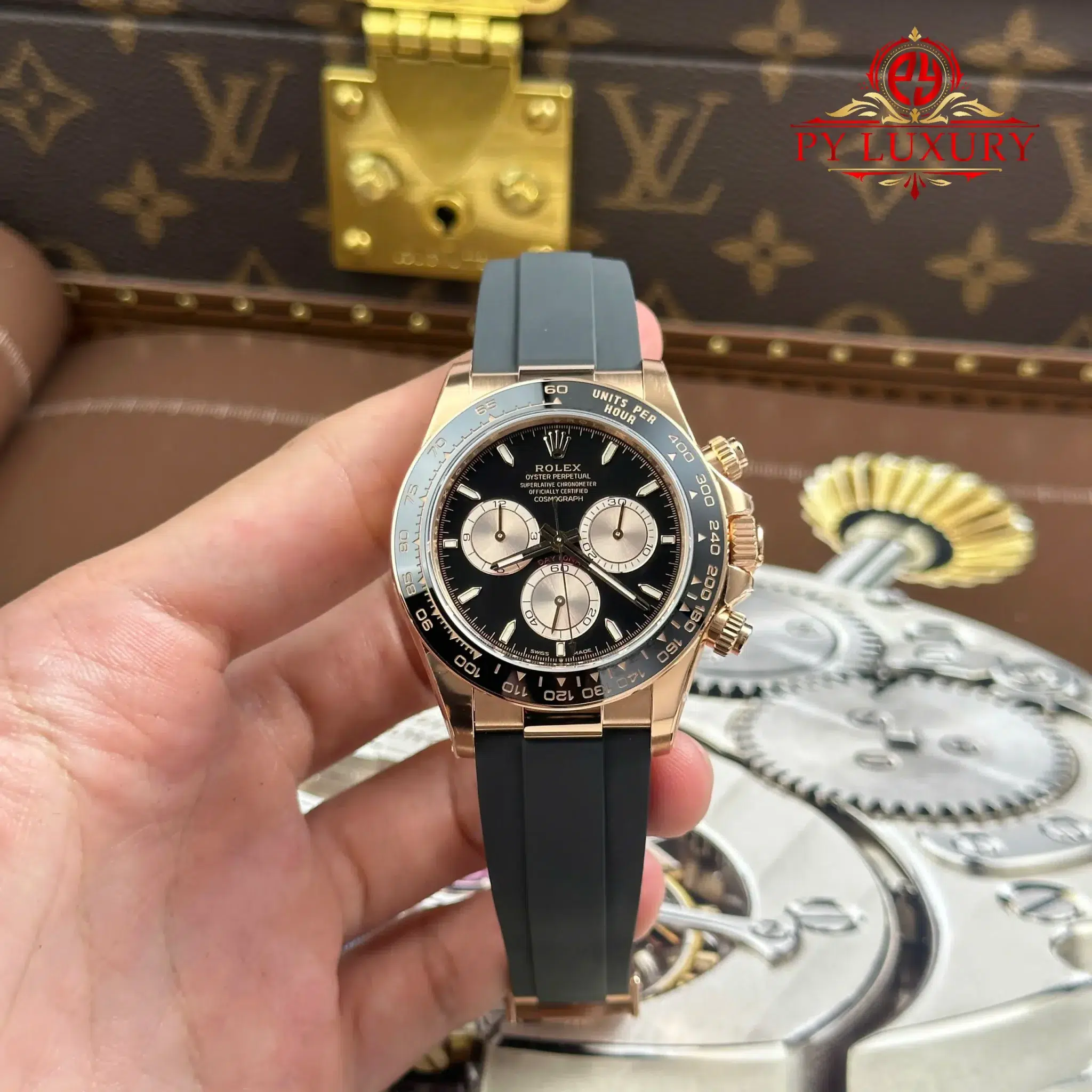 Rolex Daytona 126515LN-0002 Rose Gold Bright Black & Sundust Luminous Dial Oysterflex Bracelet - 1 Rolex Daytona 126515LN-0002 Rose Gold Bright Black & Sundust Luminous Dial Oysterflex Bracelet 1:1 Best Replica VSF