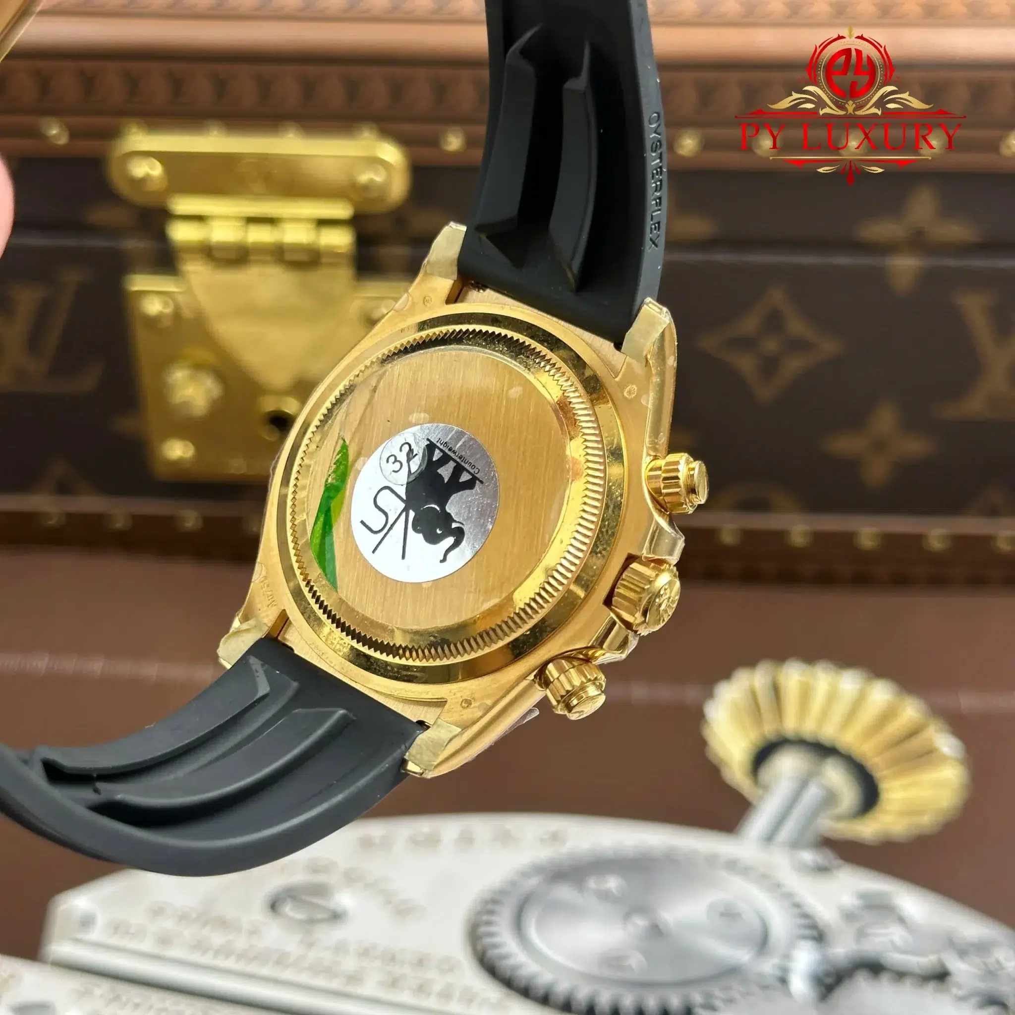 Rolex Daytona 126518LN-0008 Yellow Gold Black Dial Oysterflex Bracelet - 4