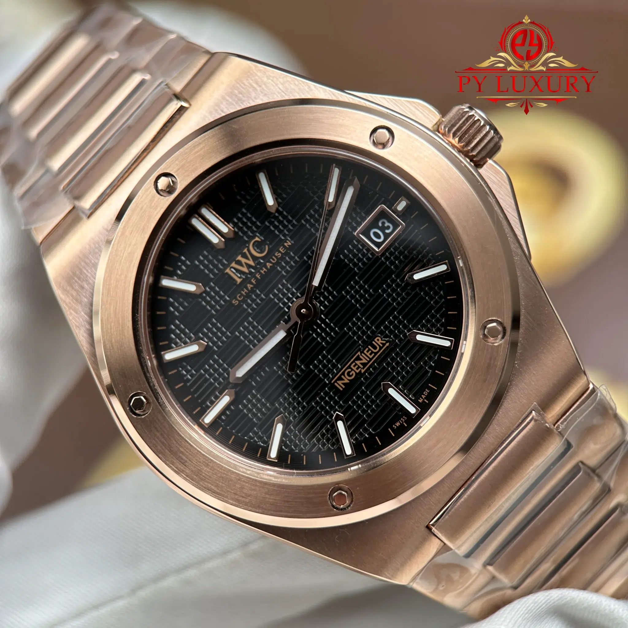 IWC Ingenieur IW328702 Rose Gold Black Dial - 4