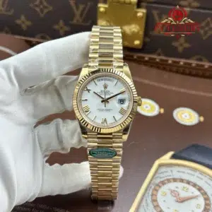 Rolex Day-Date 228238-0042 Yellow Gold White Roman Dial 1:1 Top Quality Replica RC Factory