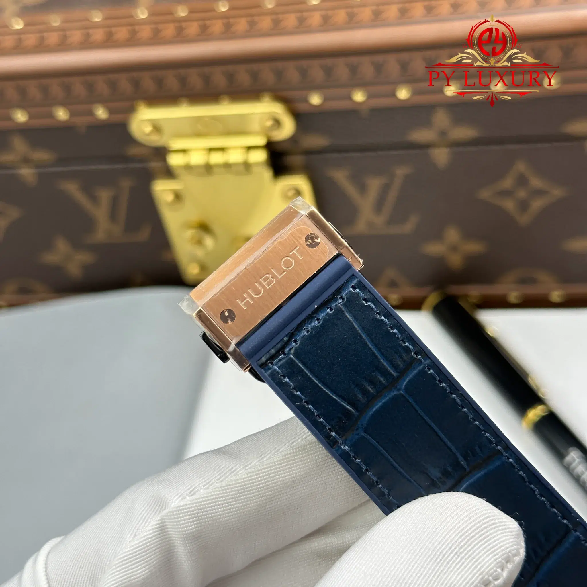 Hublot Classic Fusion King Gold Navy Blue Dial 45mm Best Replica JJZ - 10