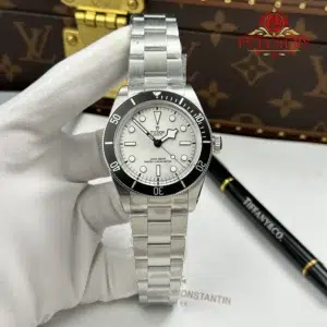 Tudor Black Bay 68 M7943A1A0NU-0002 Silver Dial Best Replica ZF 43mm