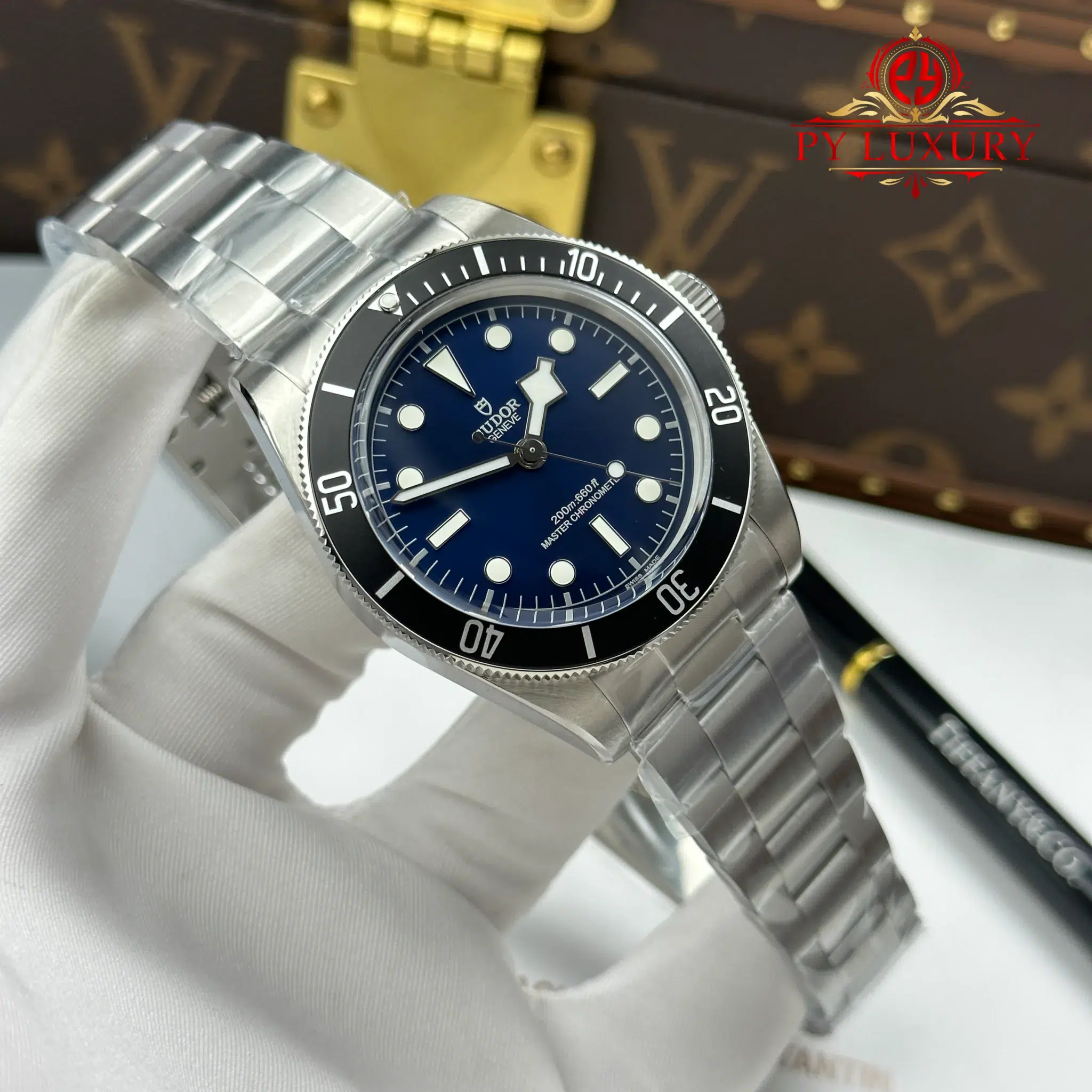 Tudor Black Bay 68 m7943a1a0nu-0001 Blue Dial Black Bezel - 2
