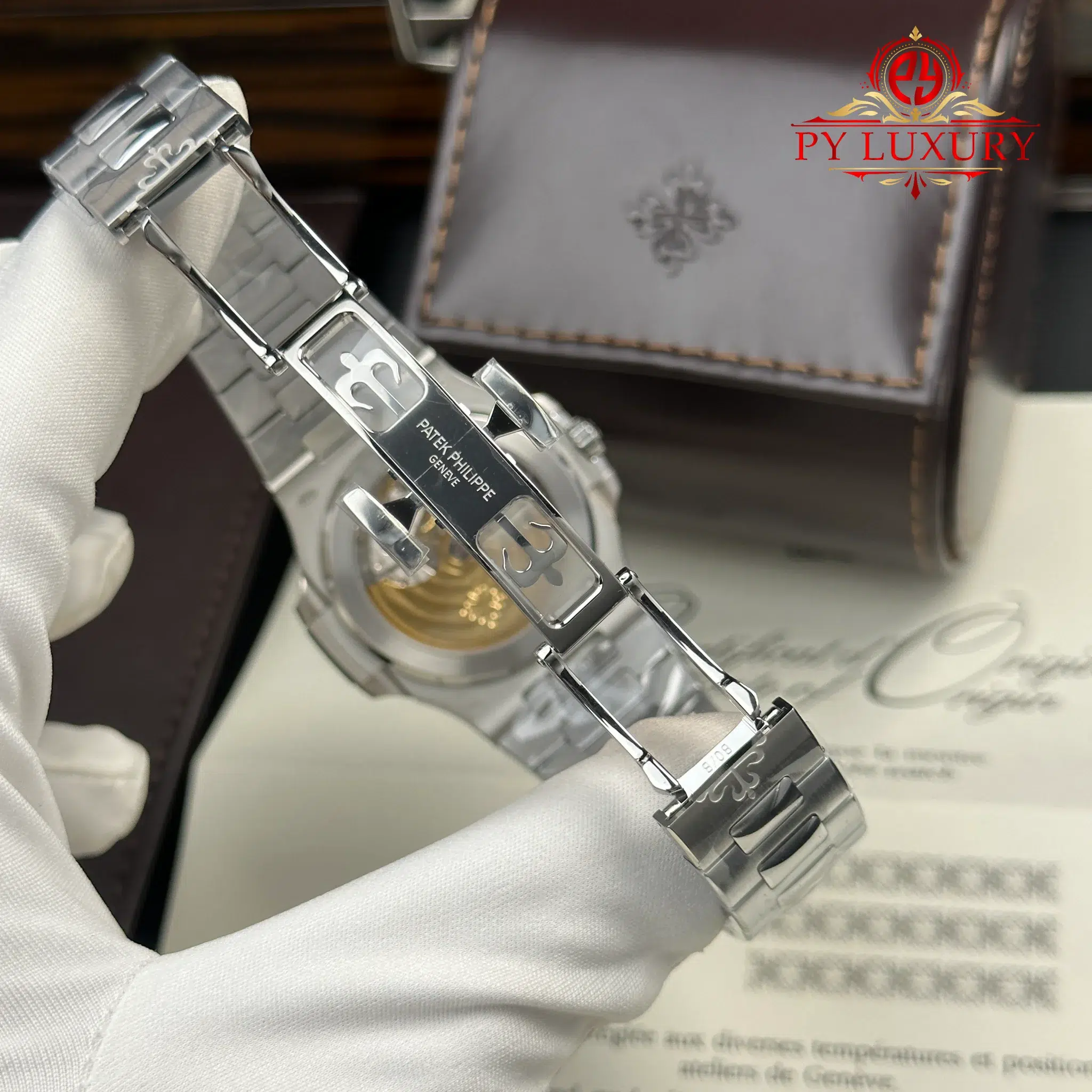 Patek Philippe Nautilus 5811 1G-001 Blue Dial Gained Weight 1 1 Best Replica - 14