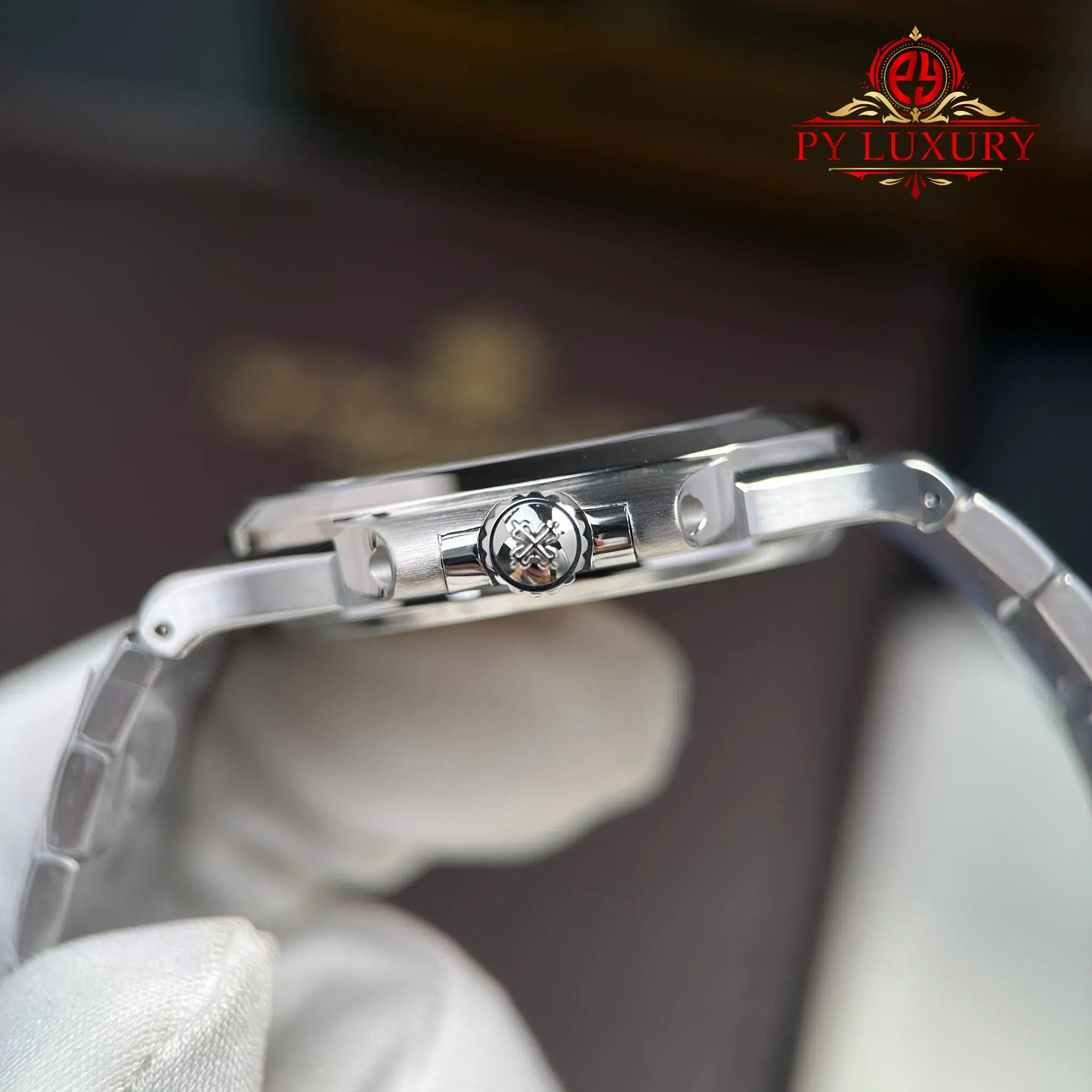 Patek Philippe Nautilus 5811 1G-001 Blue Dial Gained Weight 1 1 Best Replica - 8